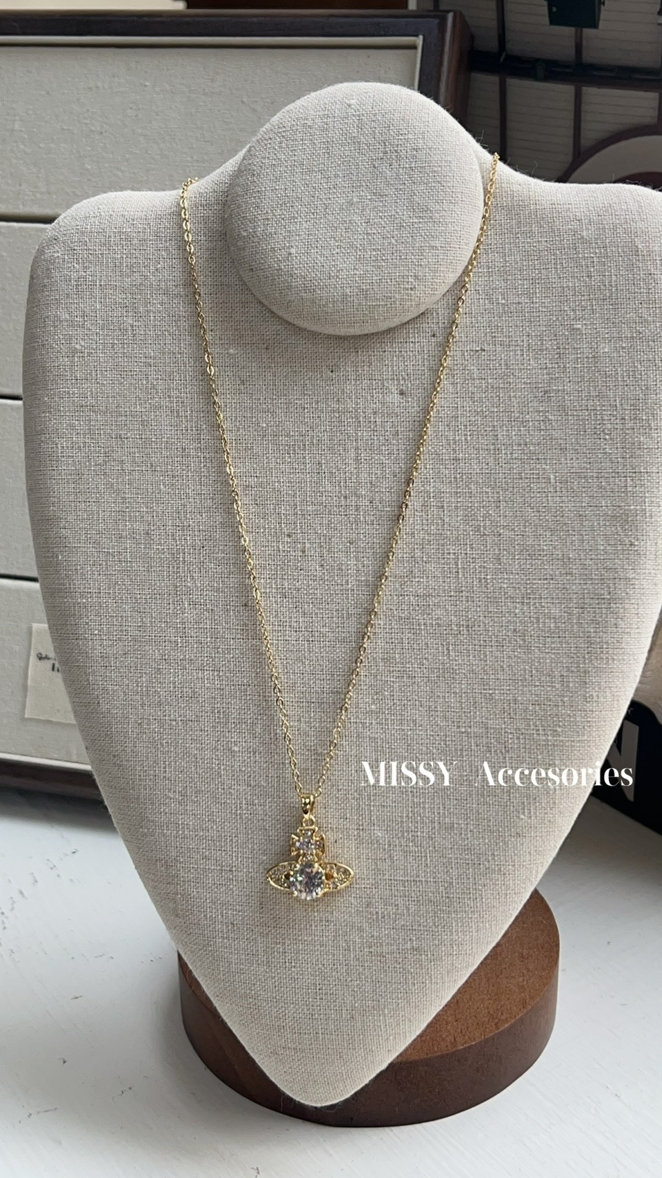 輕奢土星鑲鑽項鍊