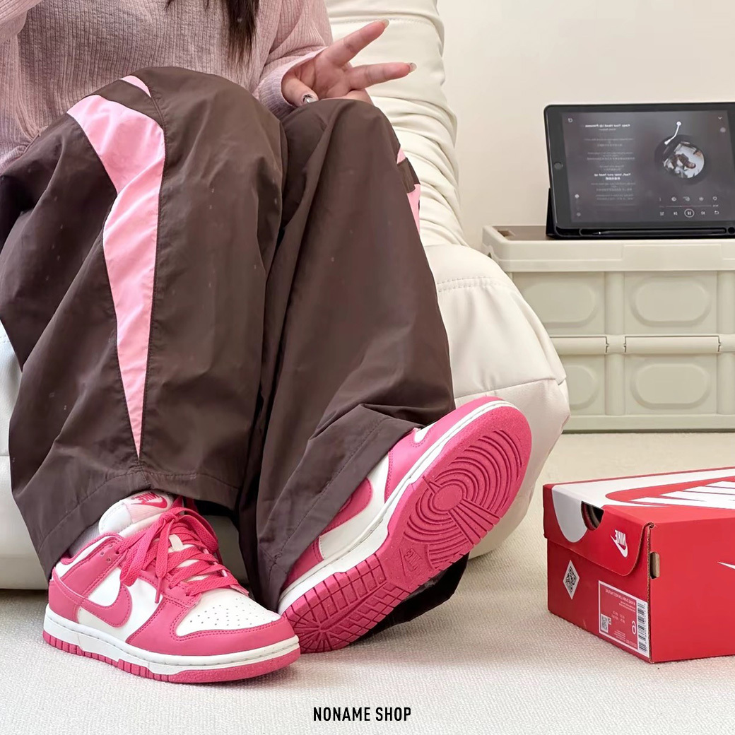 NIKE Dunk Low “ Aster Pink” 草莓粉 低筒 (女款)