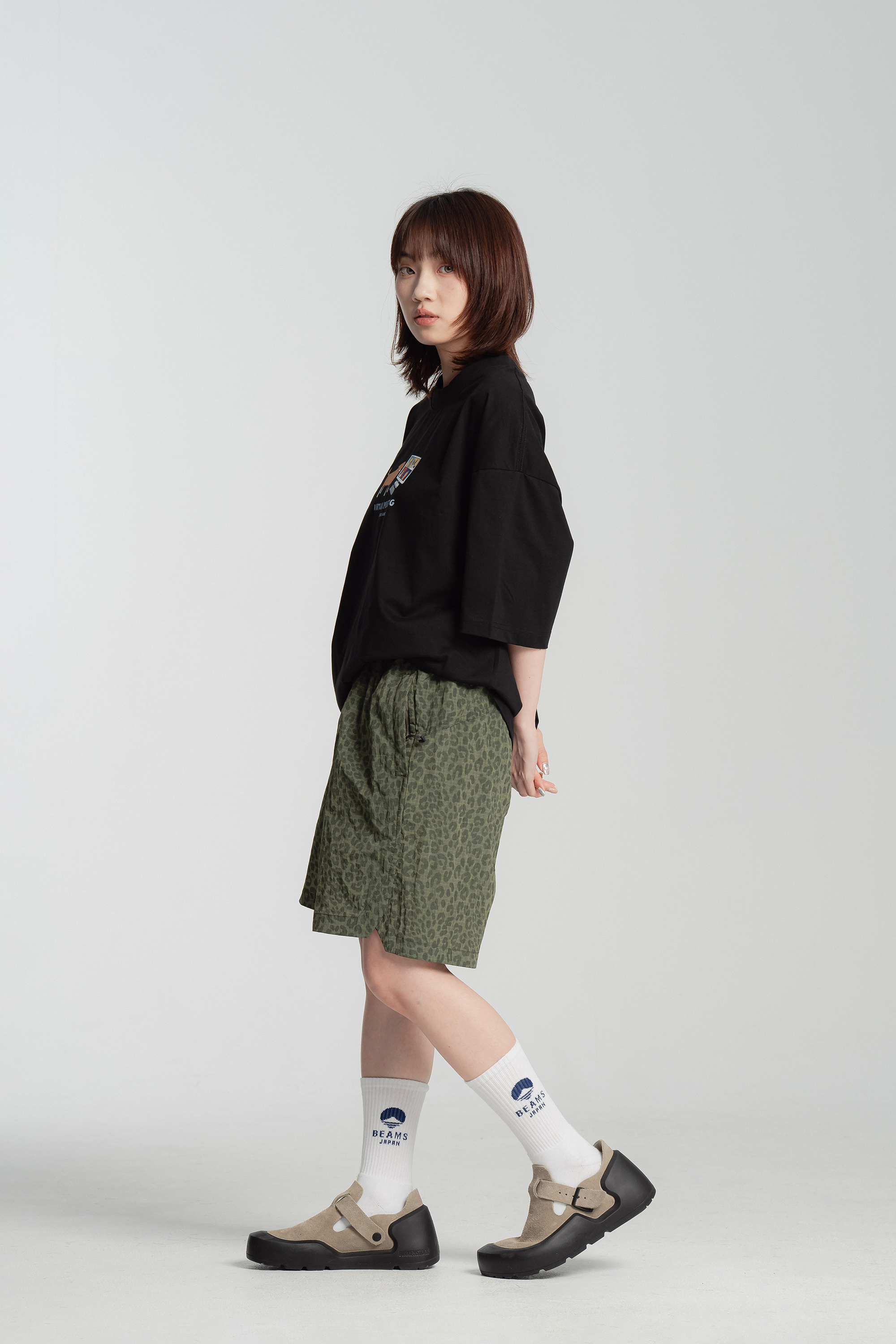 夏日街頭小豹紋寬鬆短褲 3色