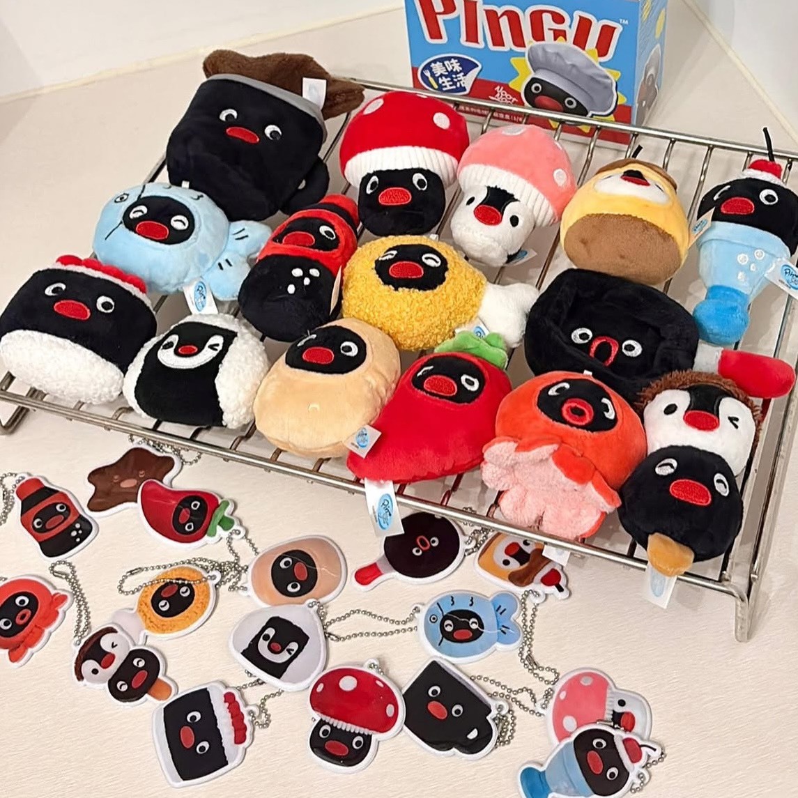 iSNEAKERS | PINGU 企鵝家族 美味生活 毛絨 冰箱磁鐵 毛絨磁鐵 盲盒