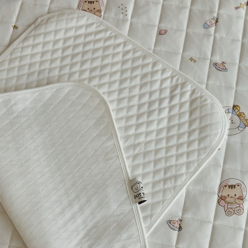 DTD PURE WHITE 潔白鑽石絎縫防水層護理墊