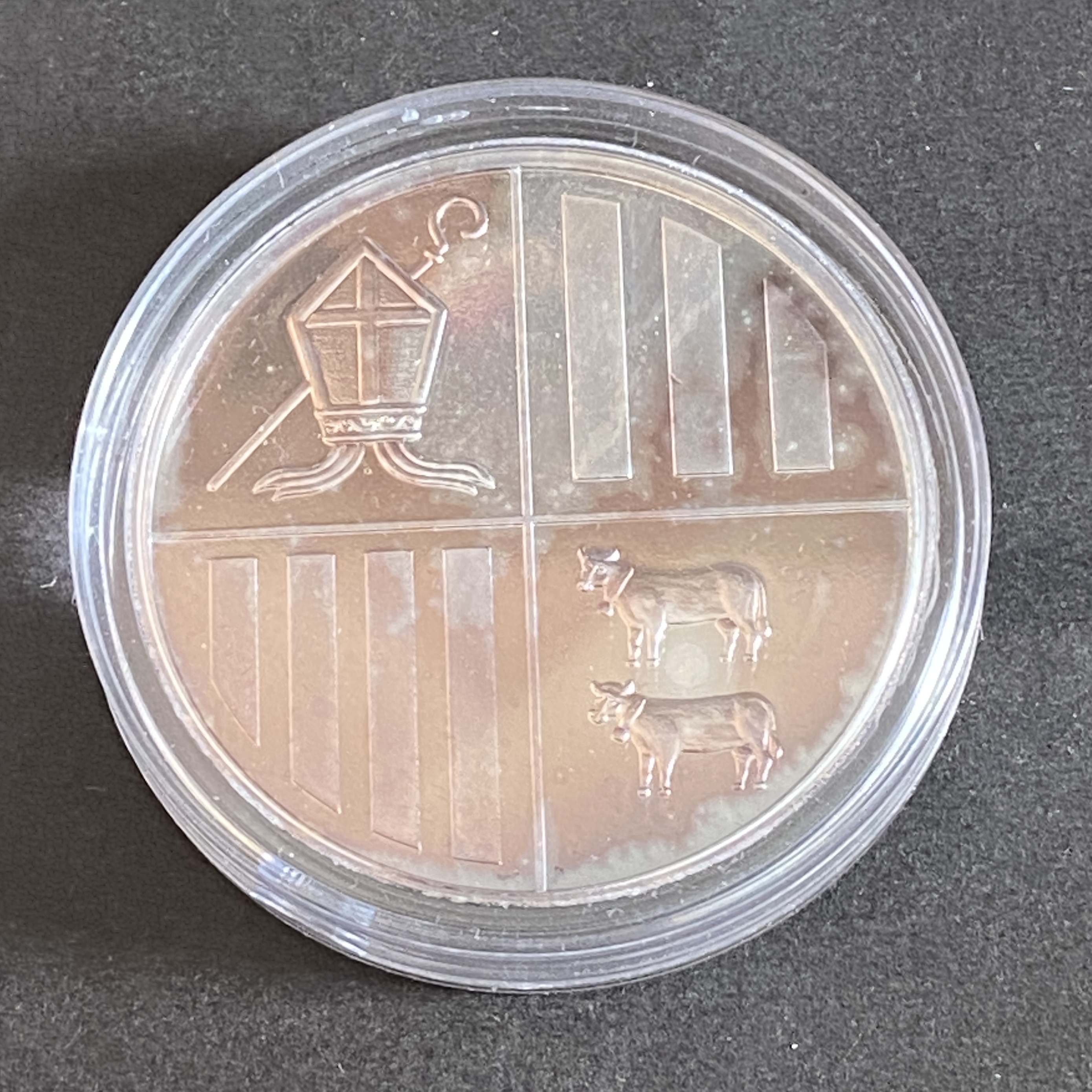 2013 Europe Andorra golden eagle silver coin (99.9% silver) 1 dinner