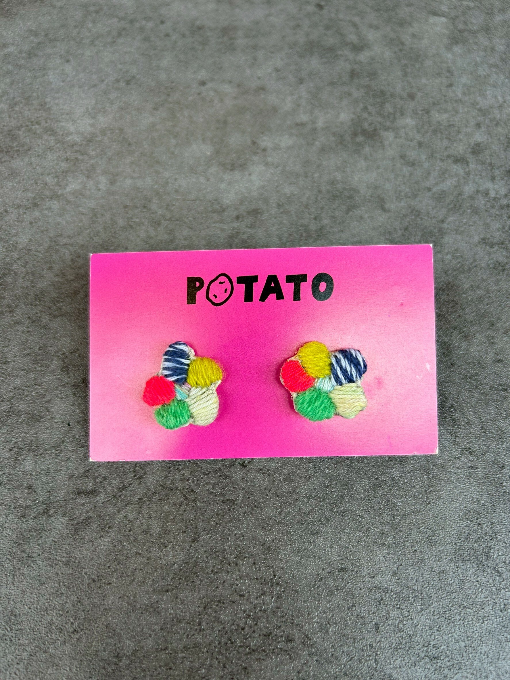 [POTATO] 刺繡小花耳夾 (PT004)