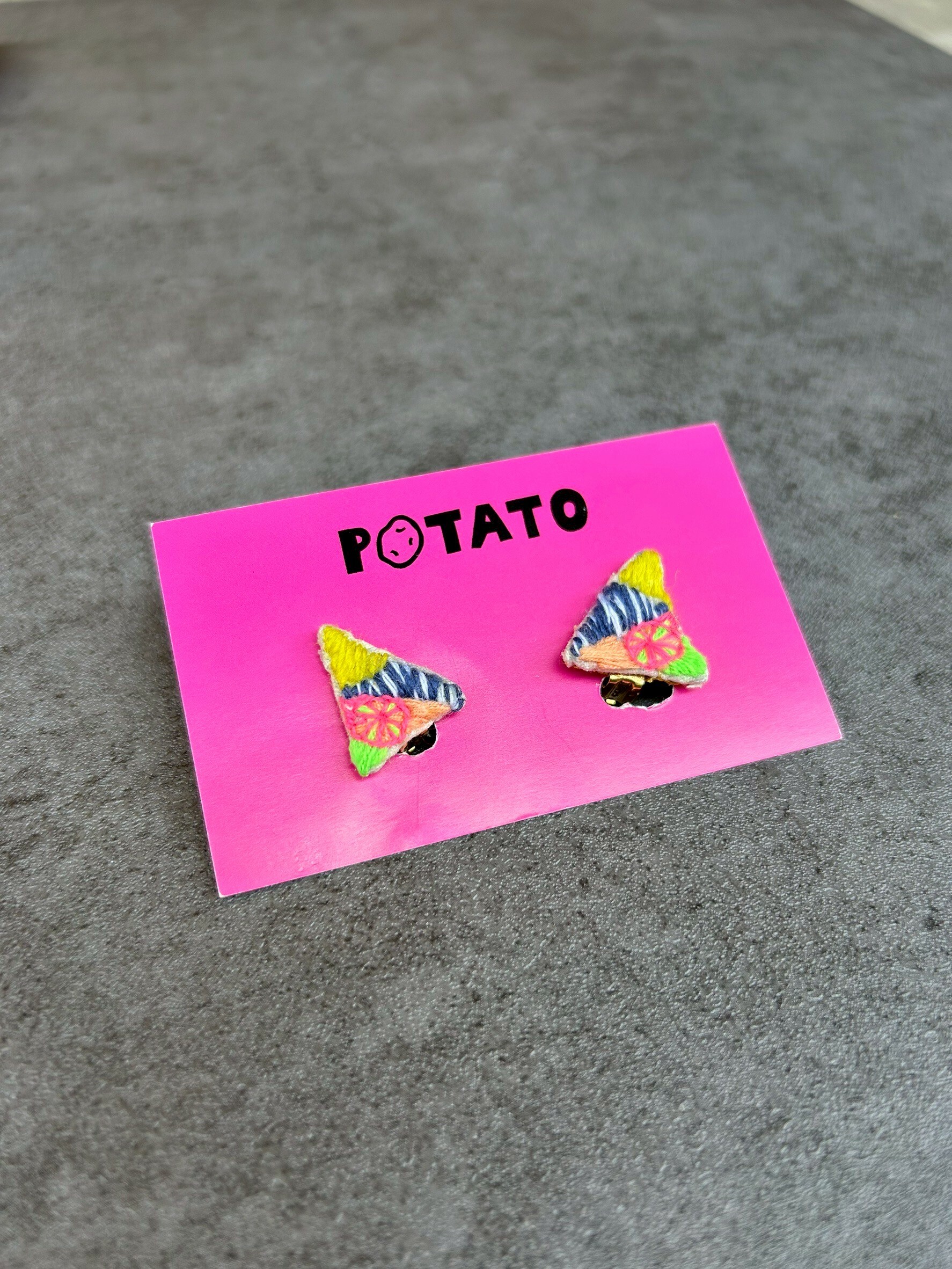 [POTATO] 彩色三角形耳夾 (PT012)
