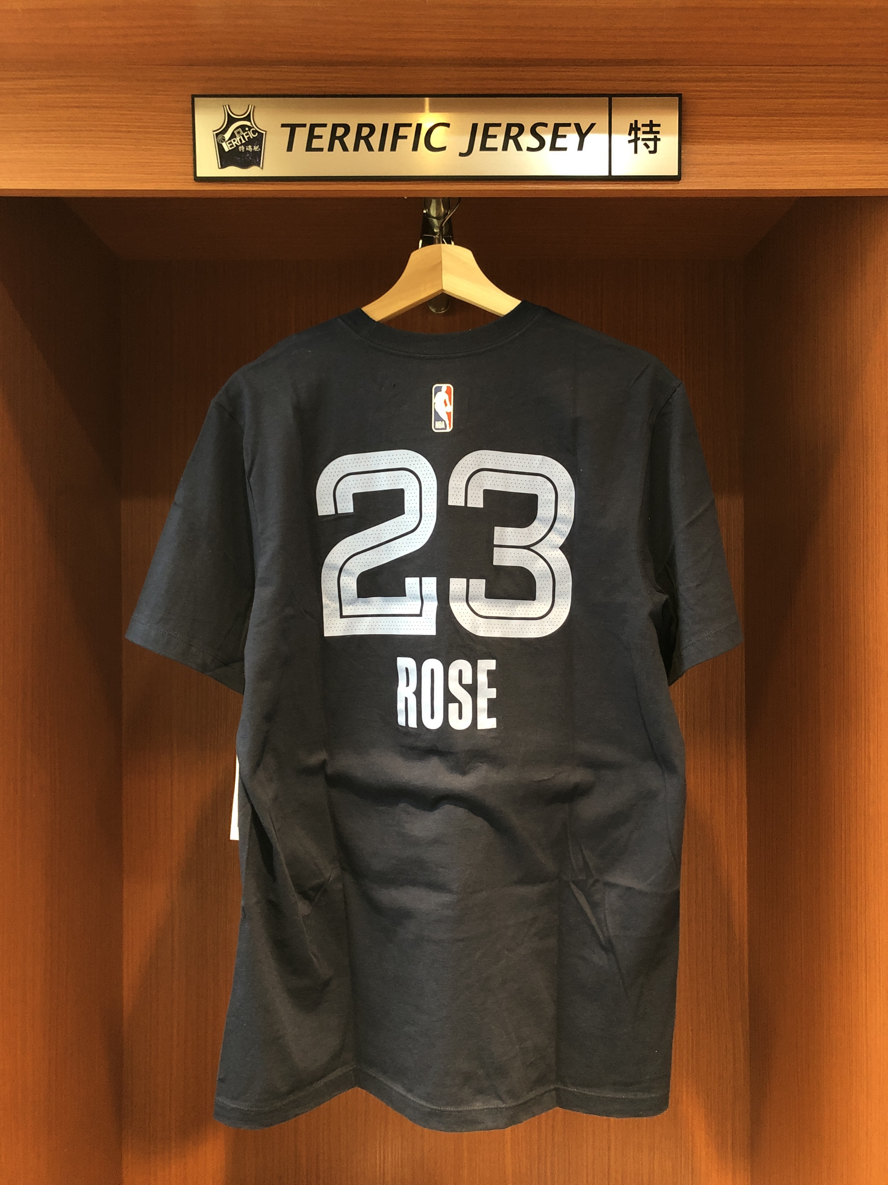 NBA短袖 Derrick Rose 曼菲斯灰熊深藍 Icon Nike Player Name Tee 棉質 短袖 全新