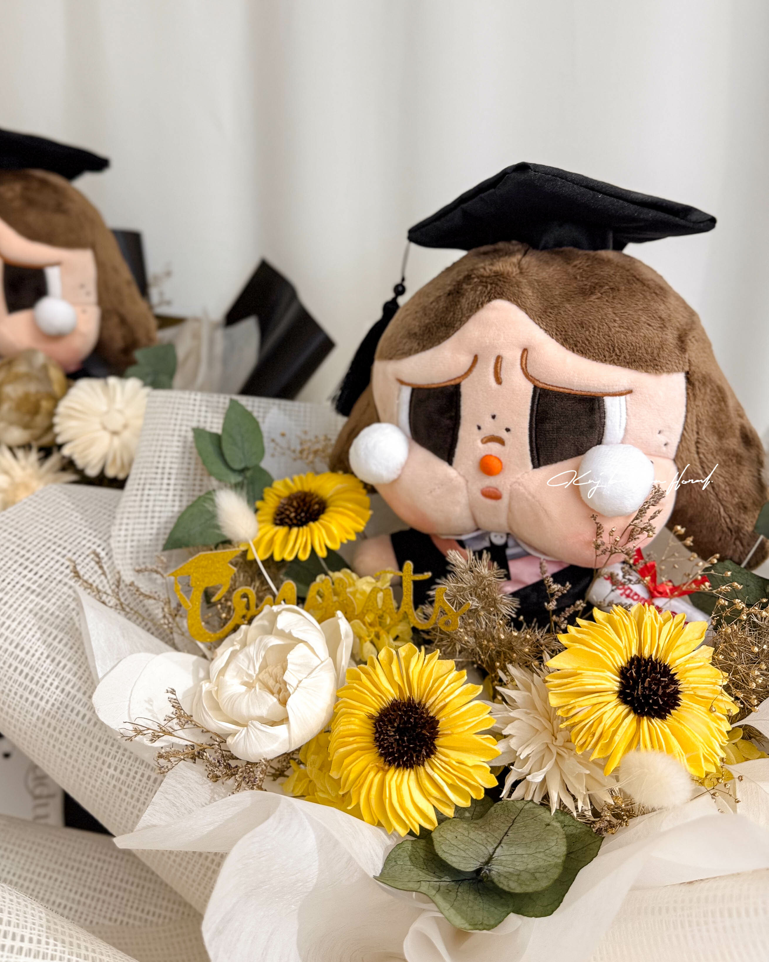 Crybaby 哭娃畢業乾燥花束