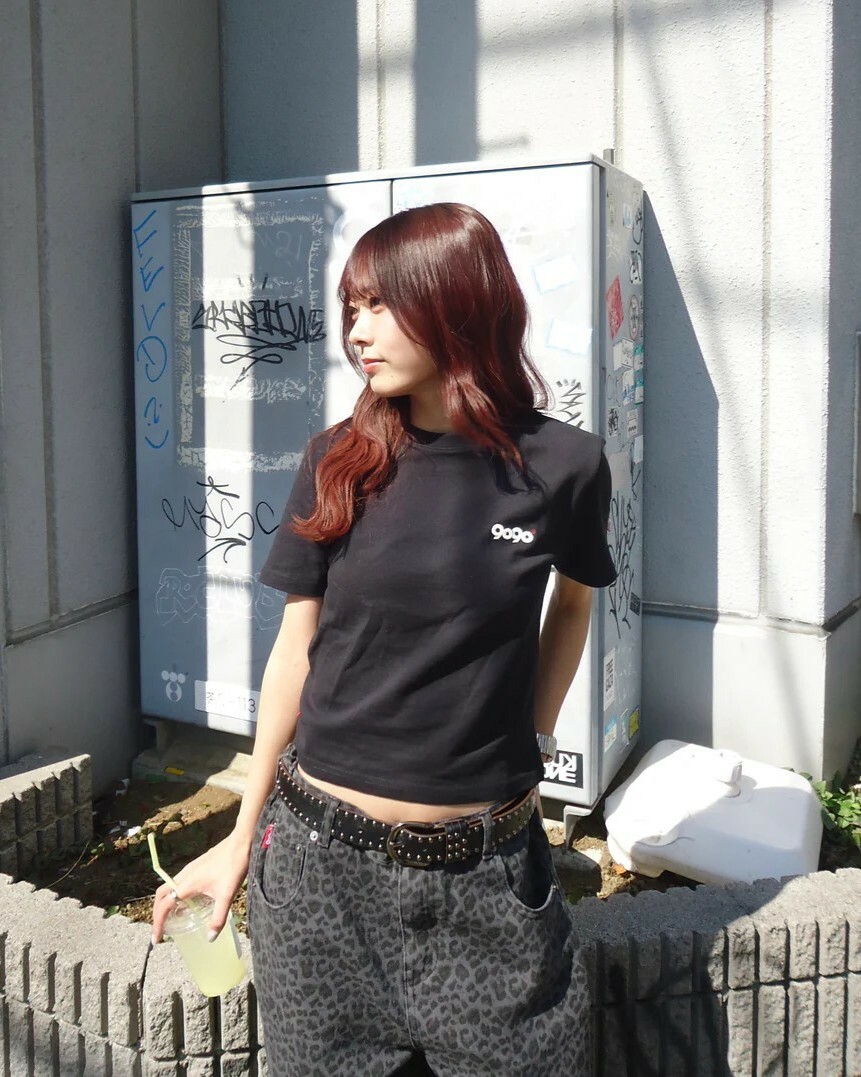 トップス 9090 Dot Cropped Tee Black トップス 9090 Dot Cropped Tee Black 9090 OG Logo tee – YZ
