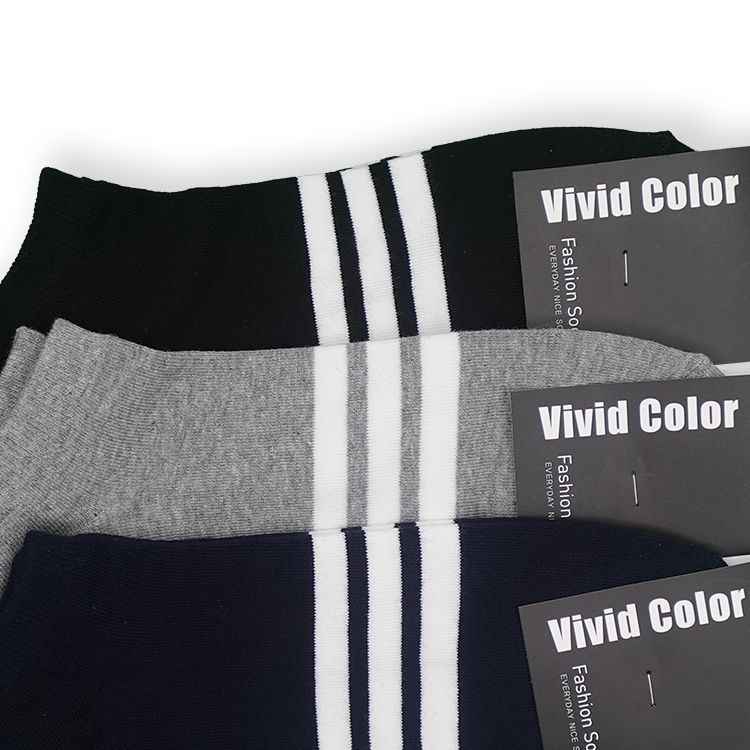 【韓國】中線條小logo短襪-男款