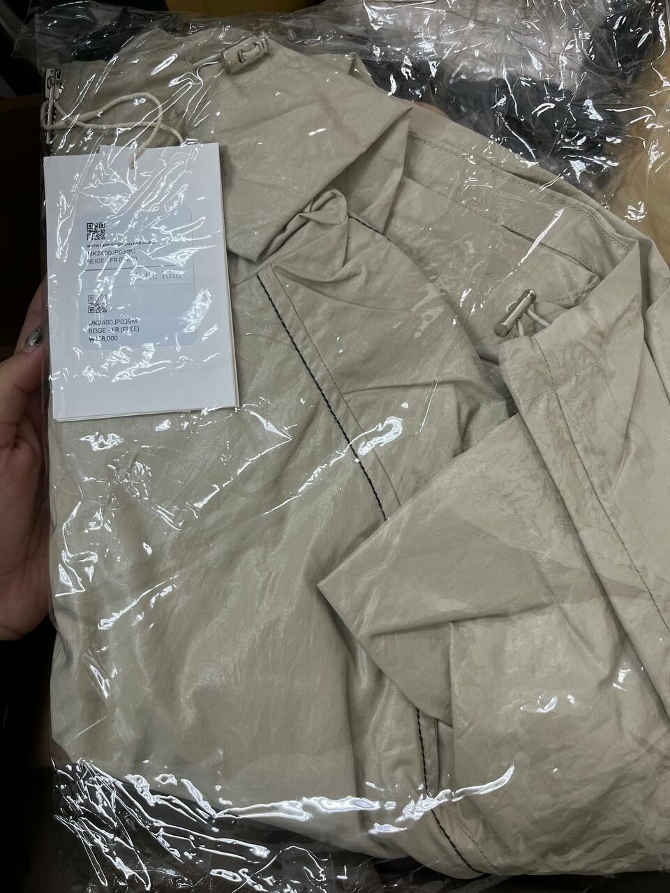 [S] MATIN KIM BEIGE CROP HOODY COATING JUMPER, MK2400JP039M-BEIGE (SMTK14)