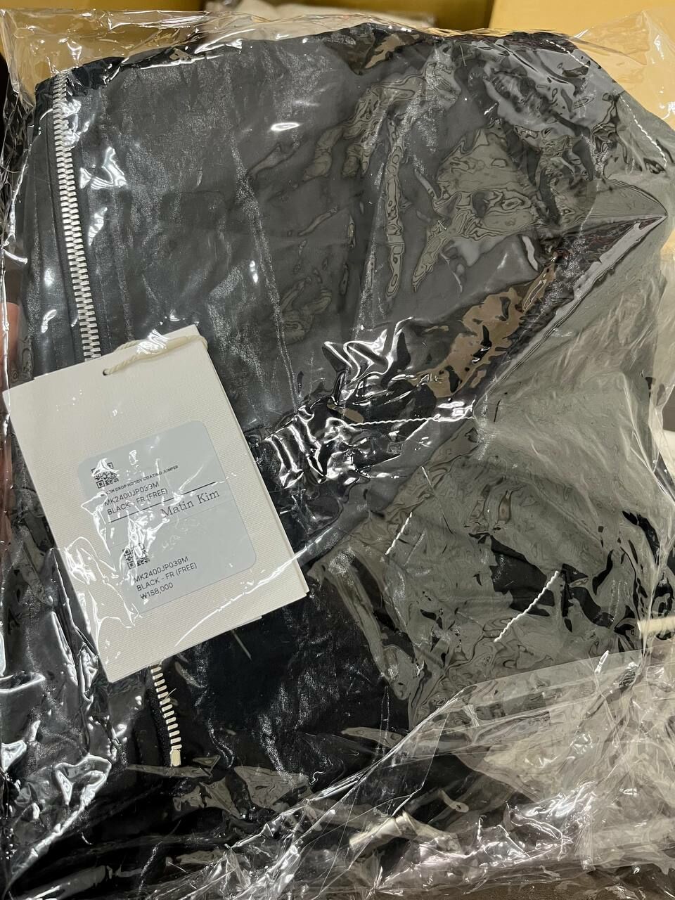 [S] MATIN KIM BLACK CROP HOODY COATING JUMPER, MK2400JP039M-BLACK (SMTK16)