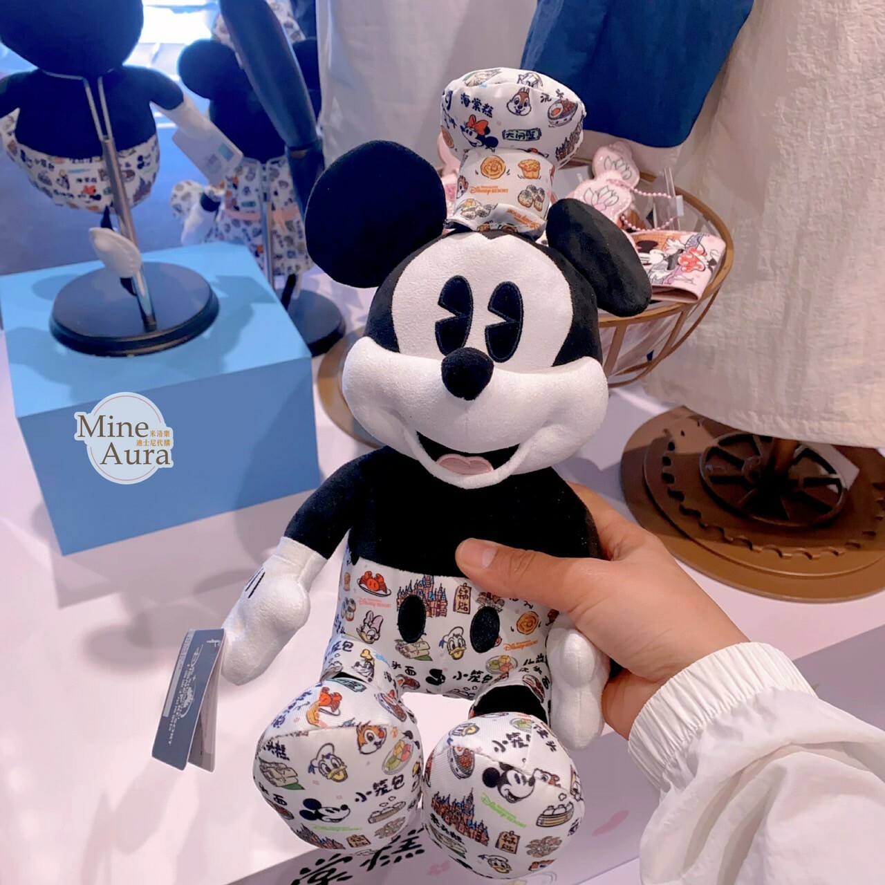 米奇 Mickey 與好友們 游味上海系列 米奇 Mickey 米妮 Minnie 造型 娃娃 玩偶 -上海迪士尼樂園