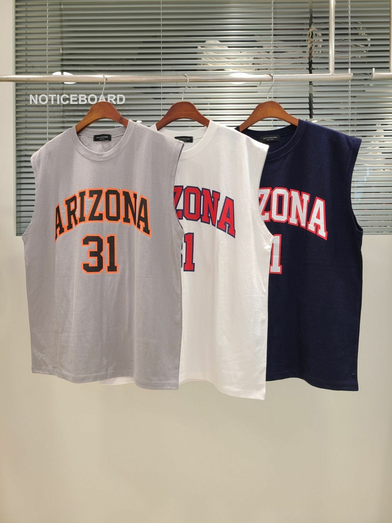 英文字背心 Not-032V