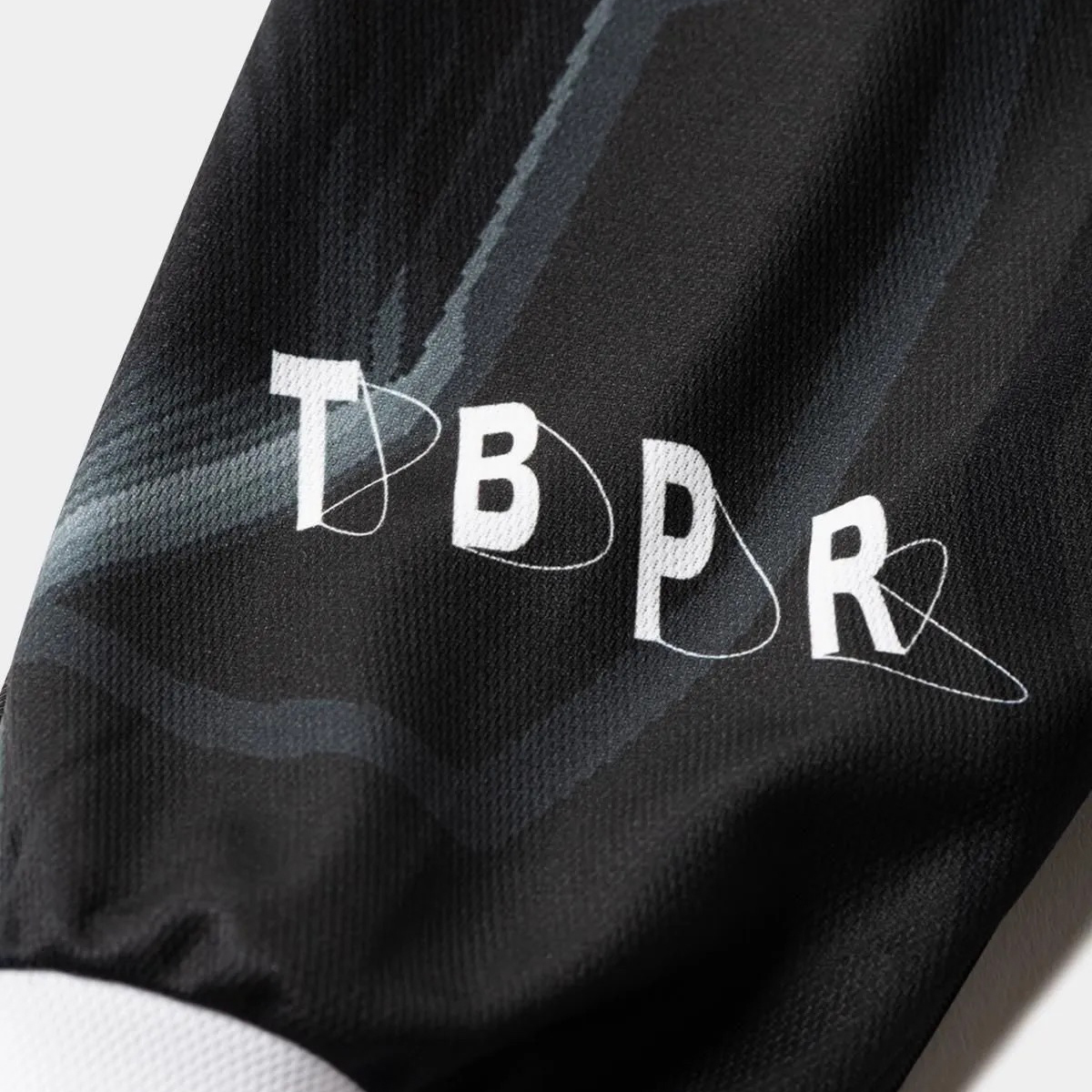 ウェア TIGHTBOOTH x SauRas Being SOCCER JERSEY TIGHTBOOTH x SauRas Being - L/S SOCCER JERSEY - TIGHTBOOTH