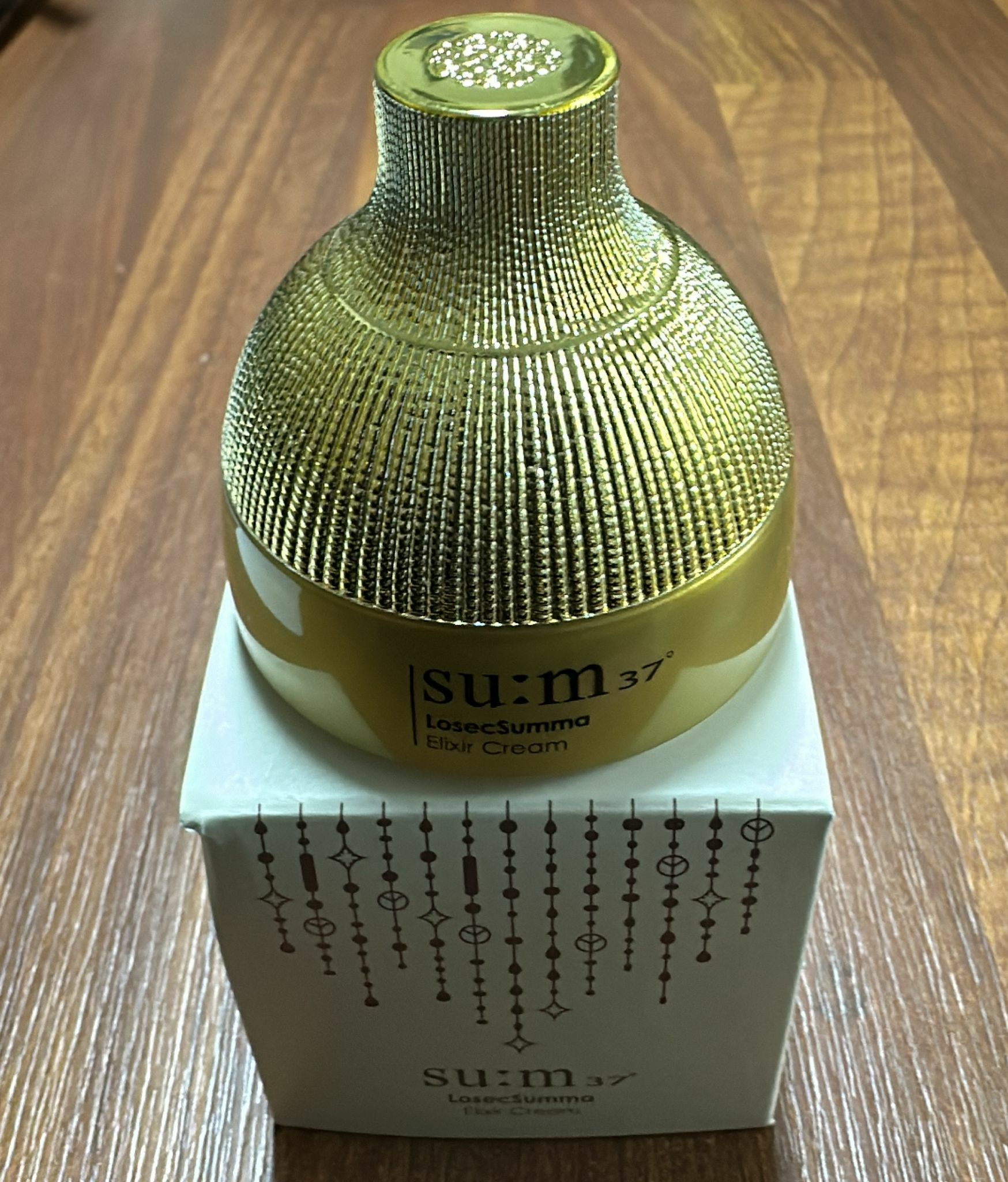 KE574  Su:m 美白面霜10ml