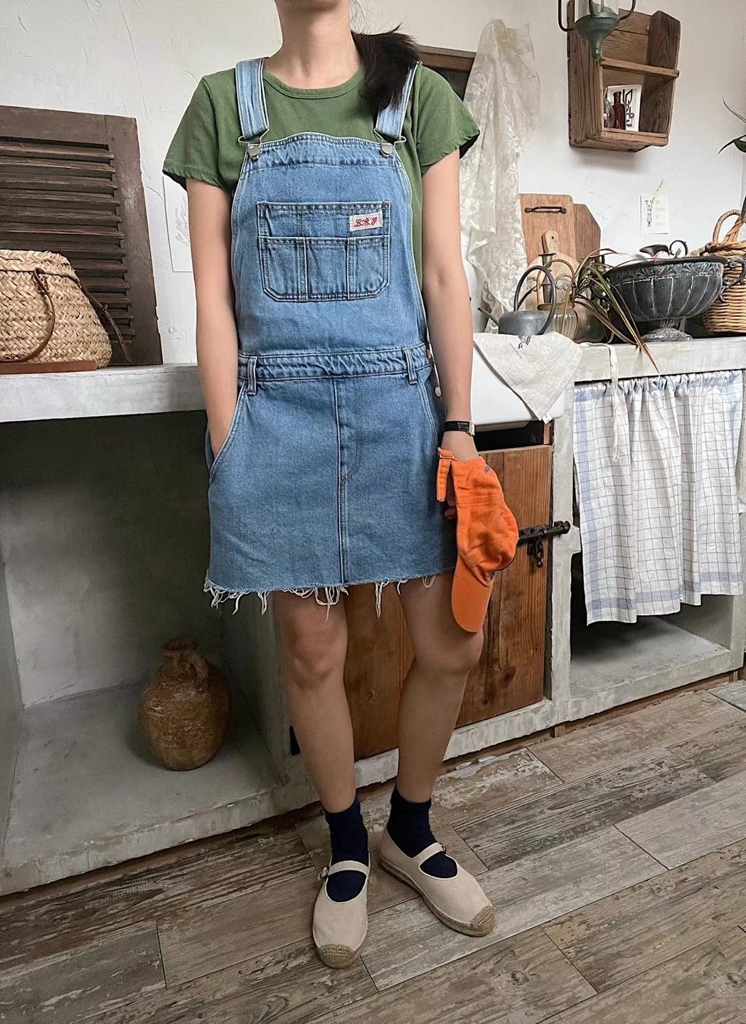 牛仔標籤吊帶短裙