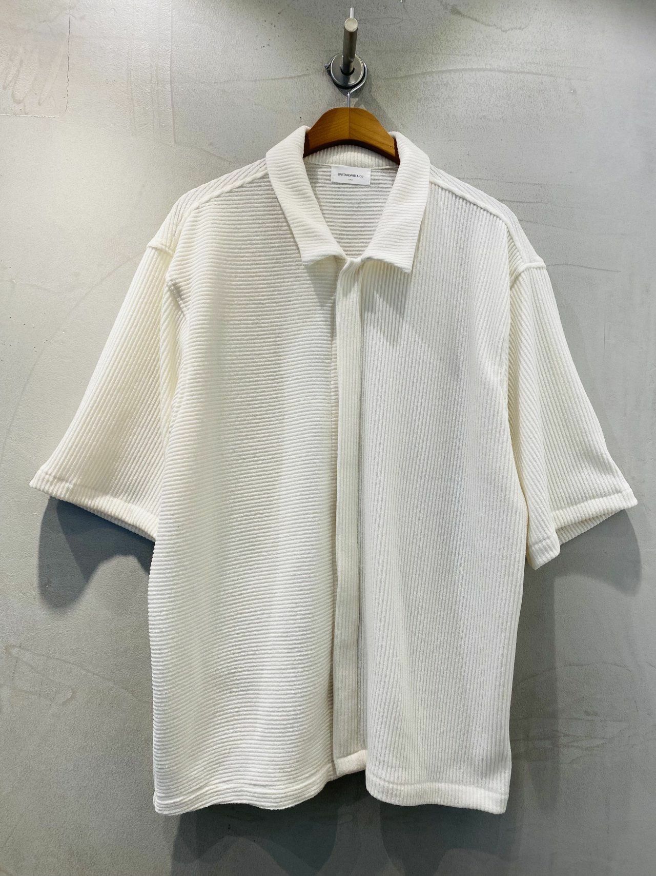 淨色短袖恤衫 UNSTANDARD-113S