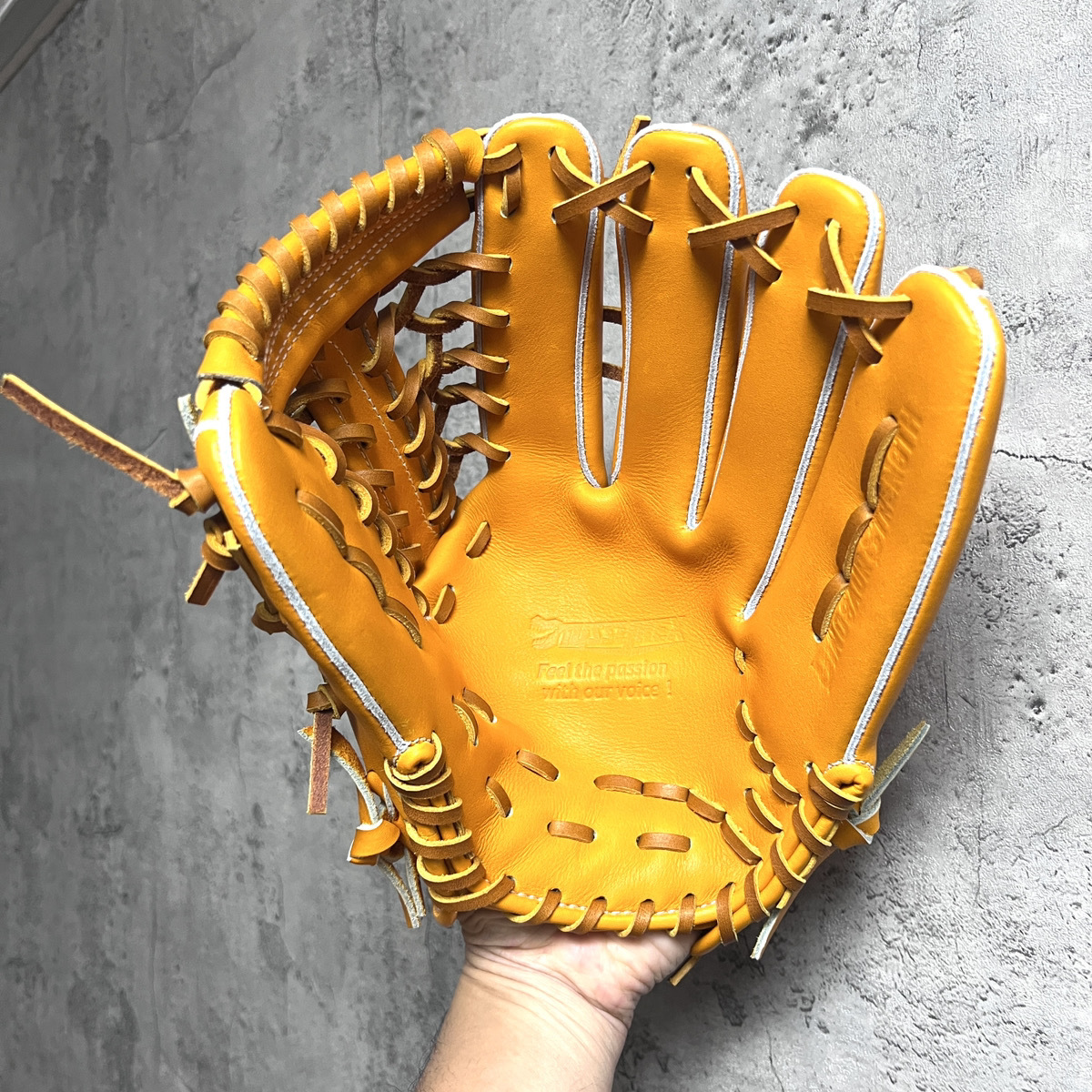 日本職人 Tyssy Craft 暴龍 硬式 內外野兼用 壘球 / 棒球皆適用 掌心11.8 手背12.2吋 太極樣式球檔 瘋牛店鋪限定