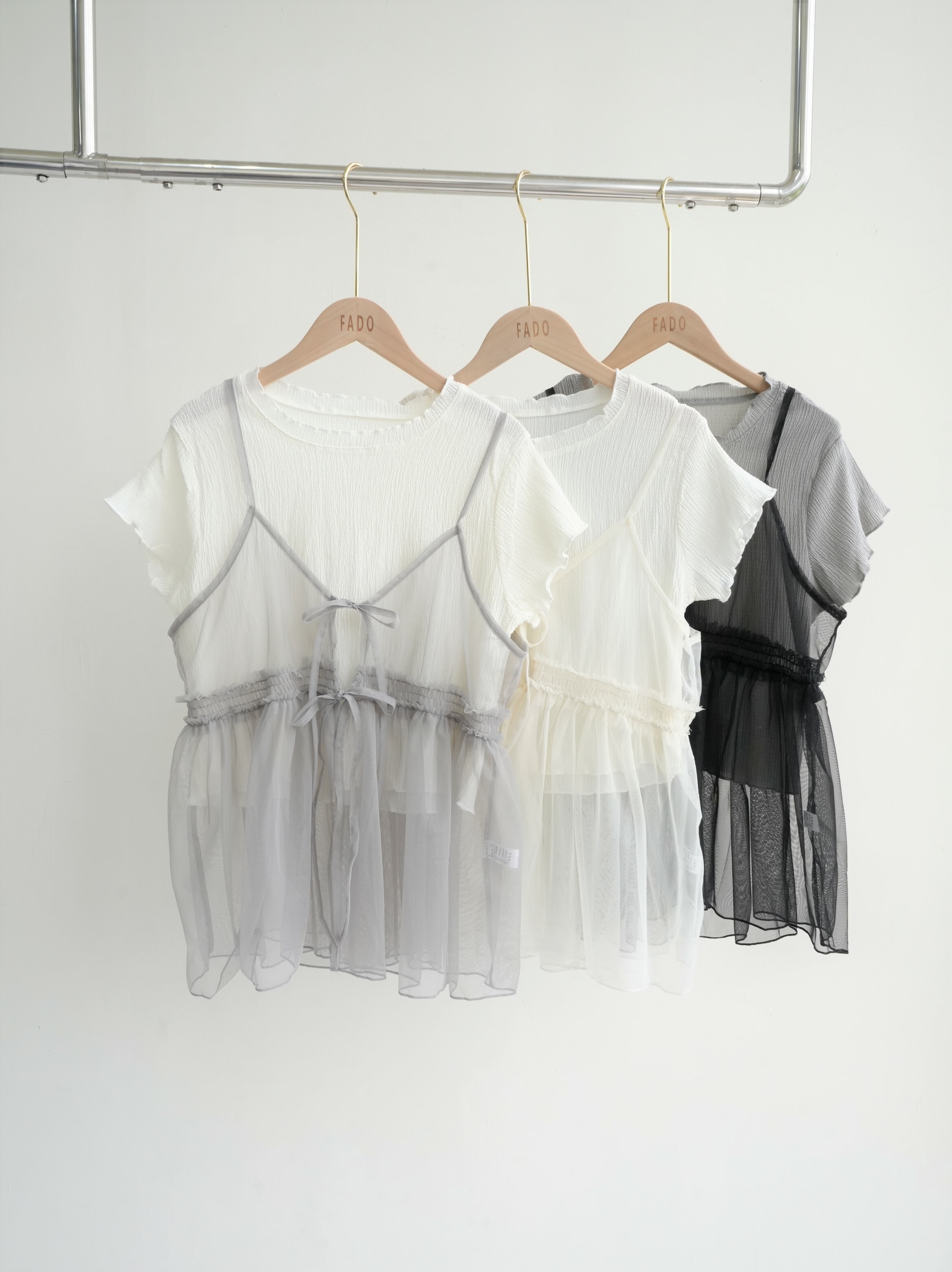 法朵Fado shop｜ 質感上衣 + 雪紡背心 (兩件套) 9263003