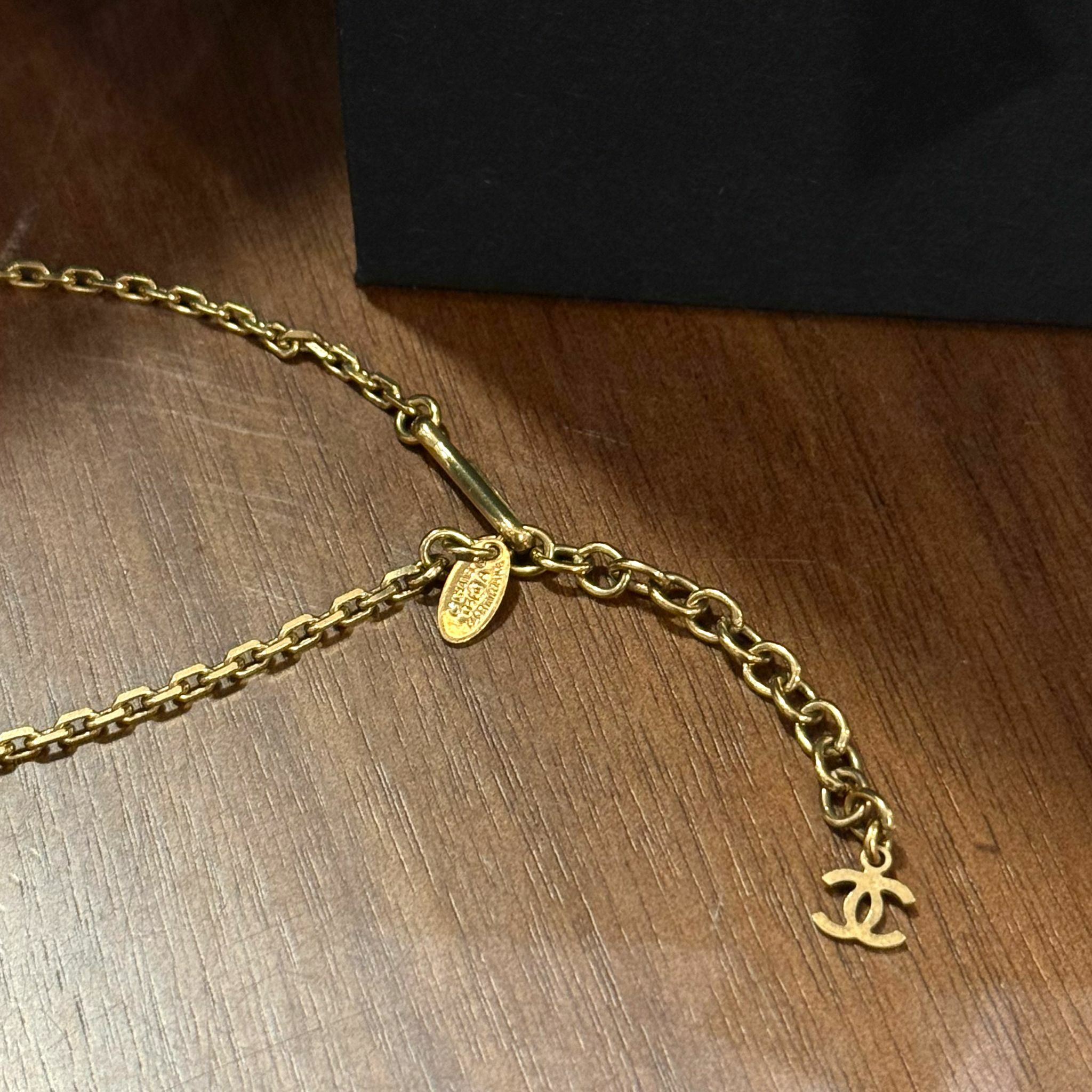 95%NEW二手CHANEL頸鏈 VINTAGE 黑色方形CC LOGO吊墜 #香榭站正品