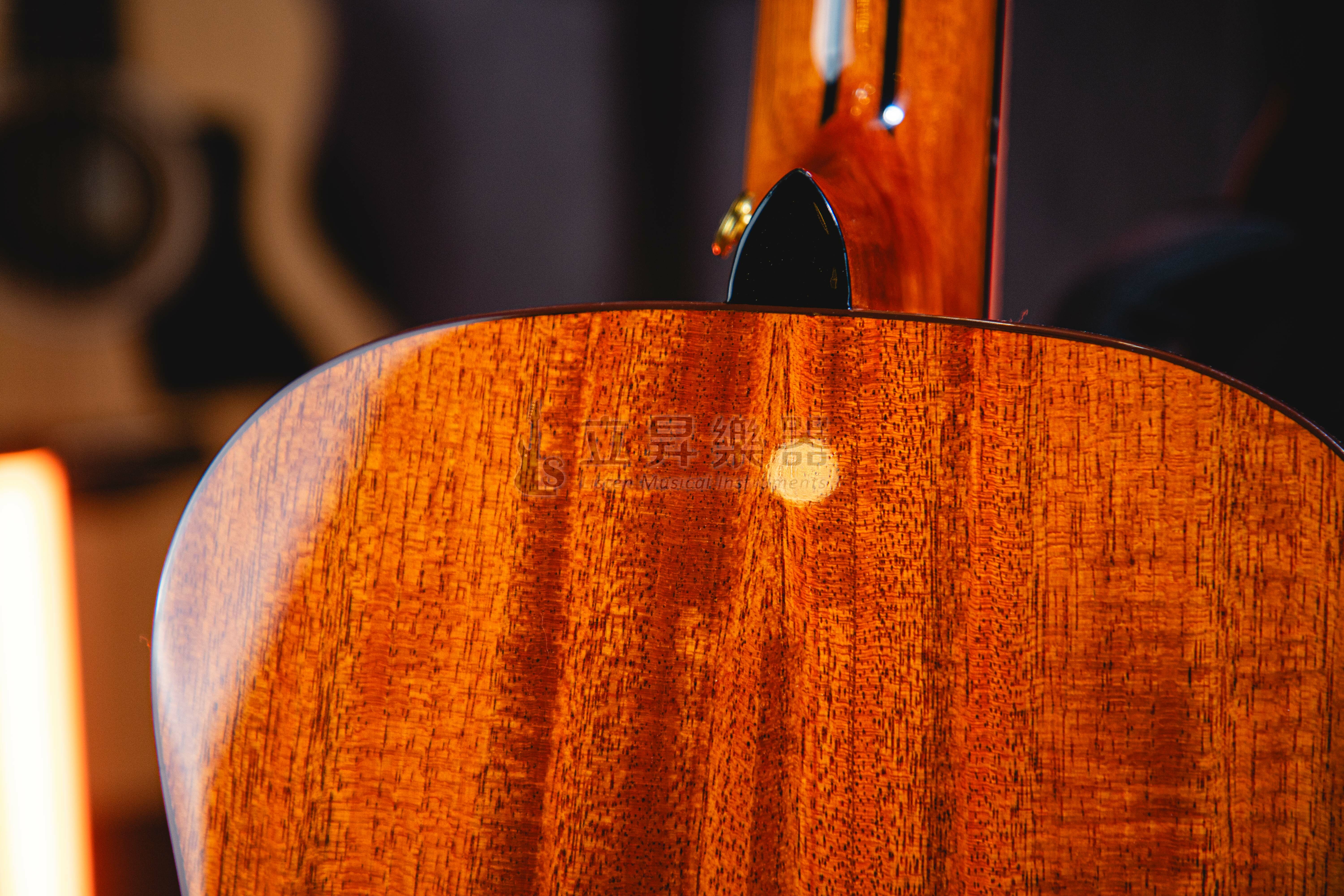 Nightwish A6 36吋 GS桶 A級西提卡雲杉面單 桃花心側背板 全封閉金色弦鈕 附原廠黑色厚袋 第 5 張圖片｜三峽配件 / 週邊