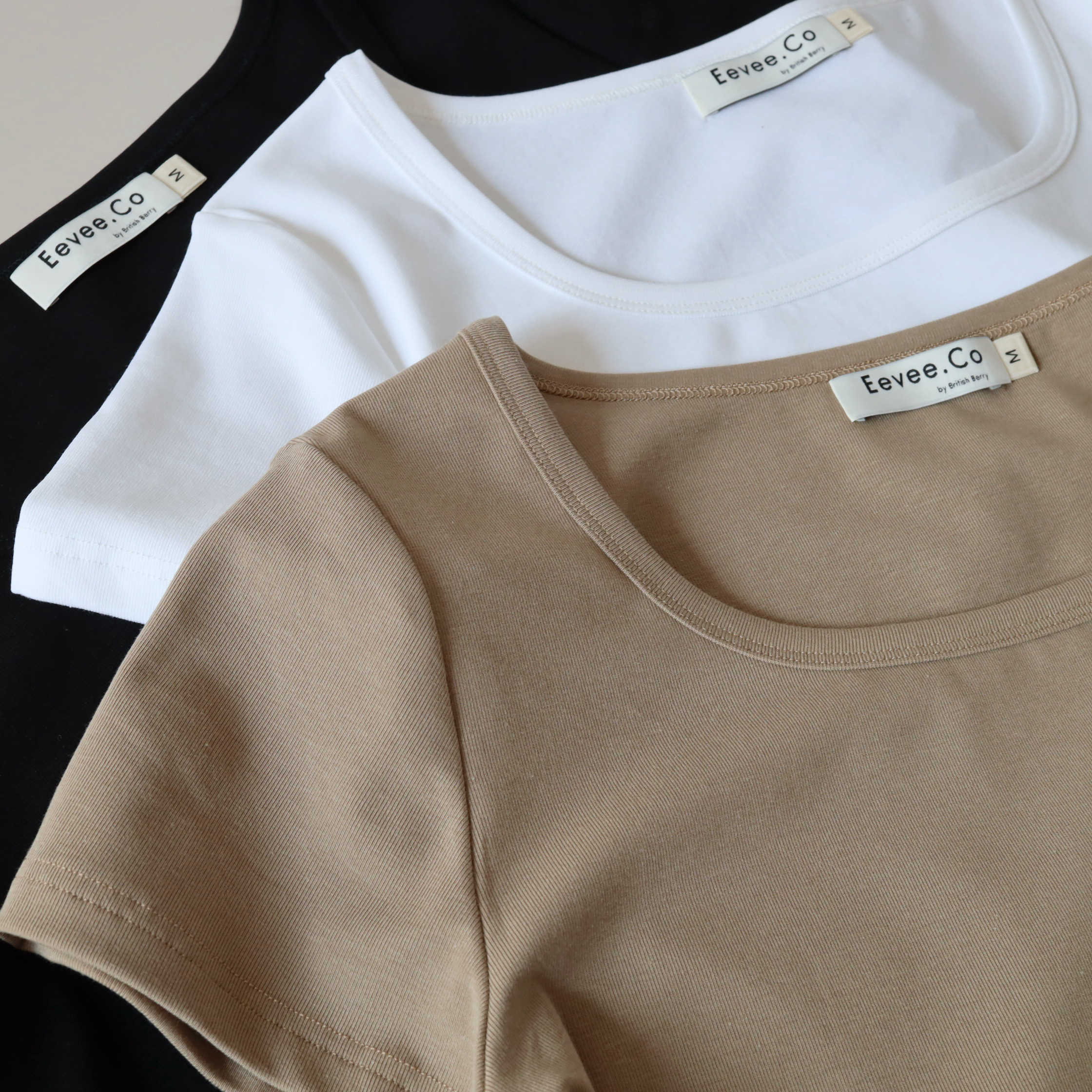 現貨 7201  寬U領短袖鎖骨TEE