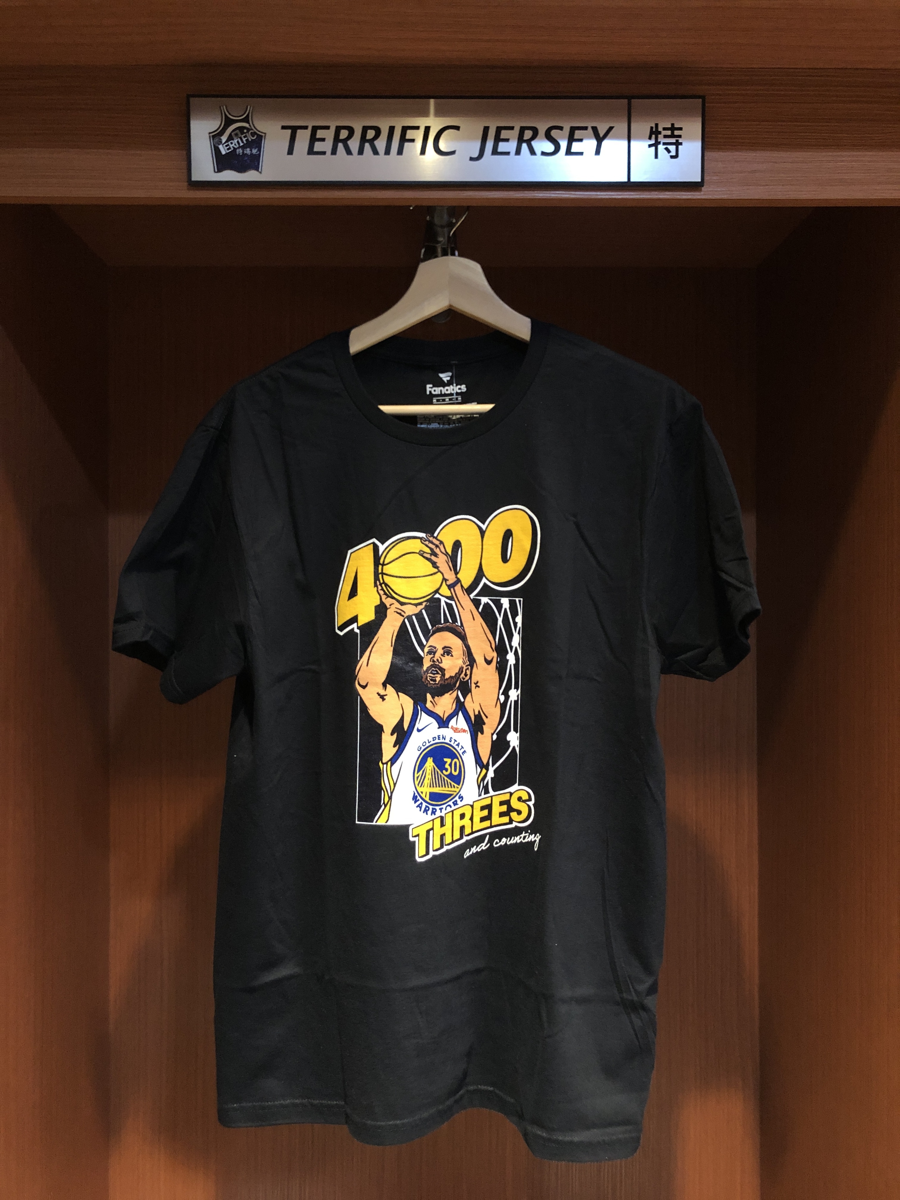 NBA短袖 ‎Stephen Curry 金州勇士 歷史紀錄 4000顆 三分 Fanatics Tee 棉質 短袖 全新