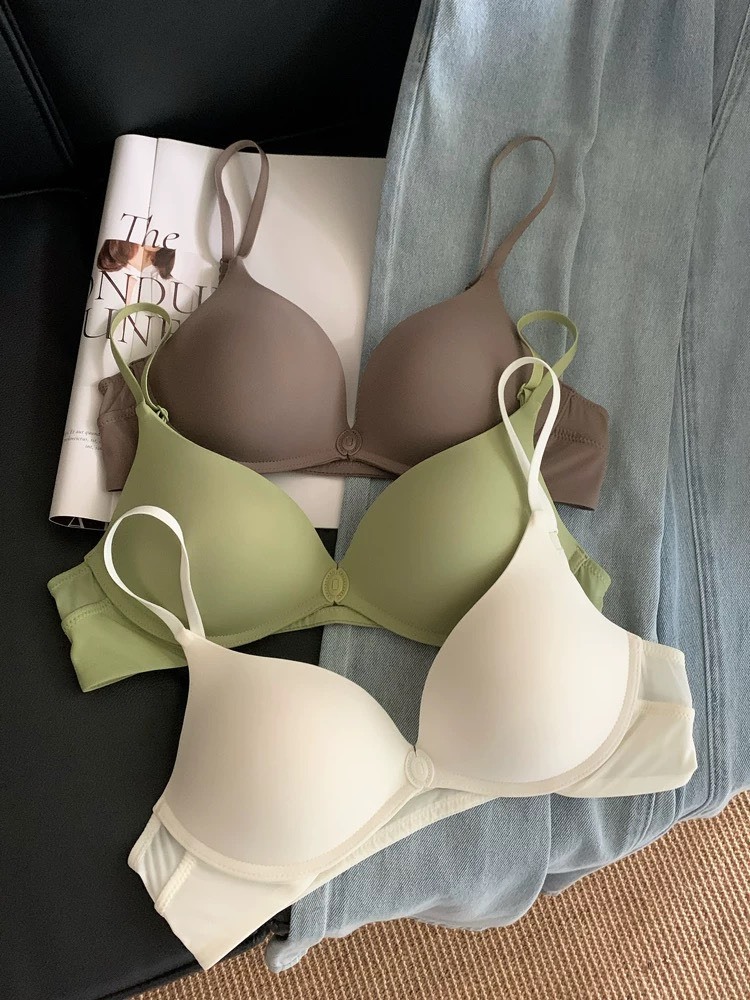 輕盈感前扣式薄杯內衣-預購