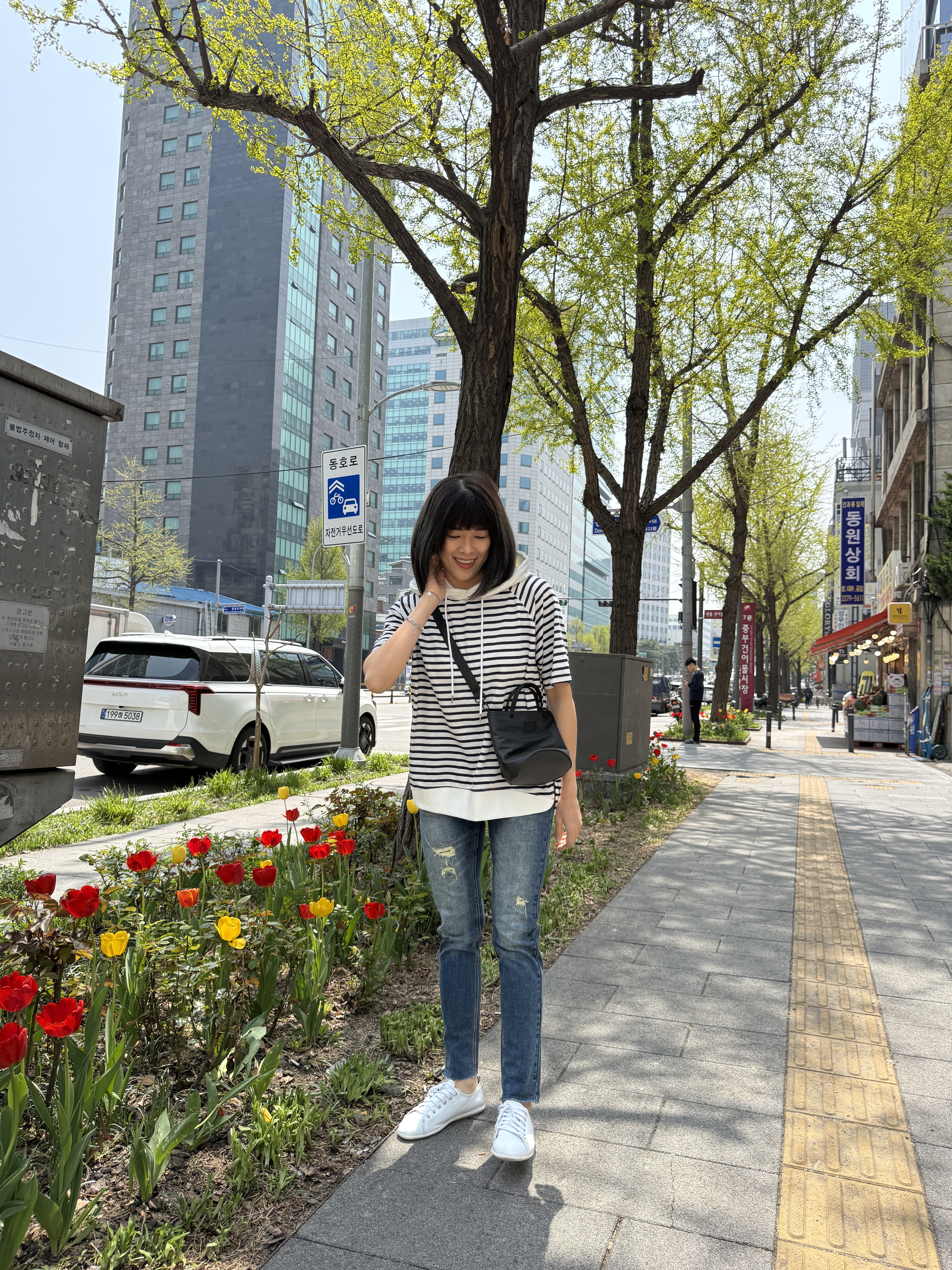 正韓 GOAT顯瘦補釘鬆緊牛仔小直筒 (霧藍)