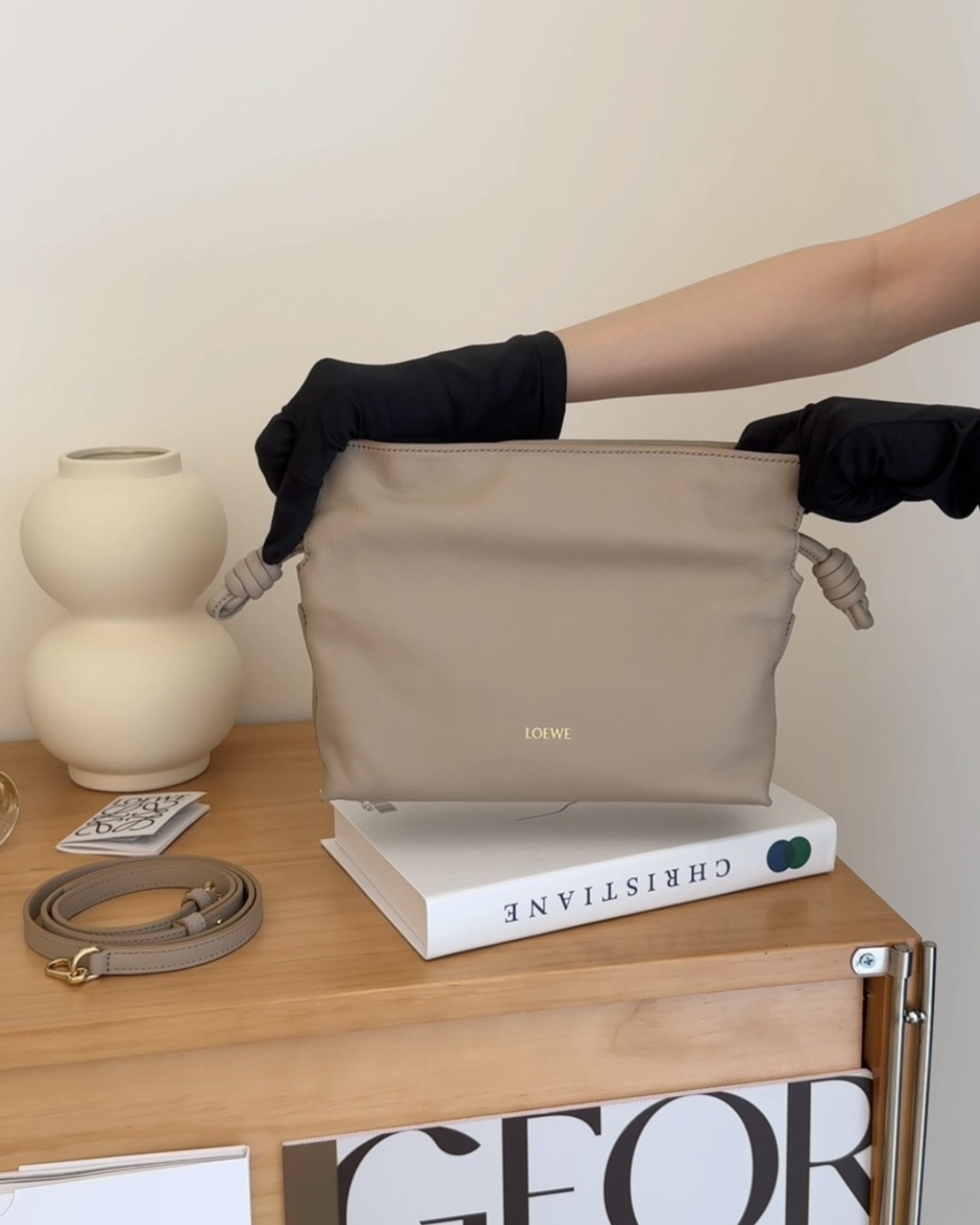 LOEWE｜FLAMENCO 迷你福袋包 沙色
