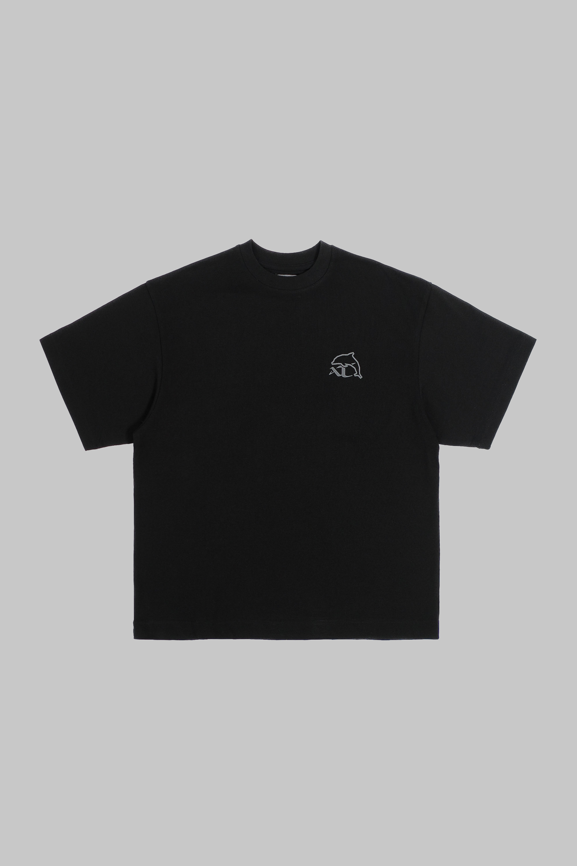 Anonymous Talking x AGILITY｜AA-SS01 – ˈDA:L.FIN Tee (Black)