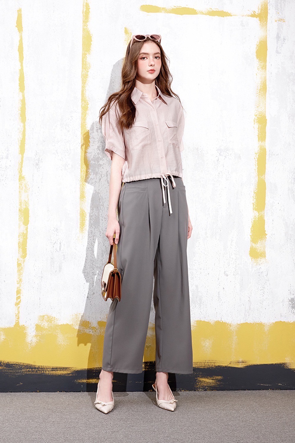 OL韓版時尚口袋造型下擺綁結設計短版修身上衣W6321