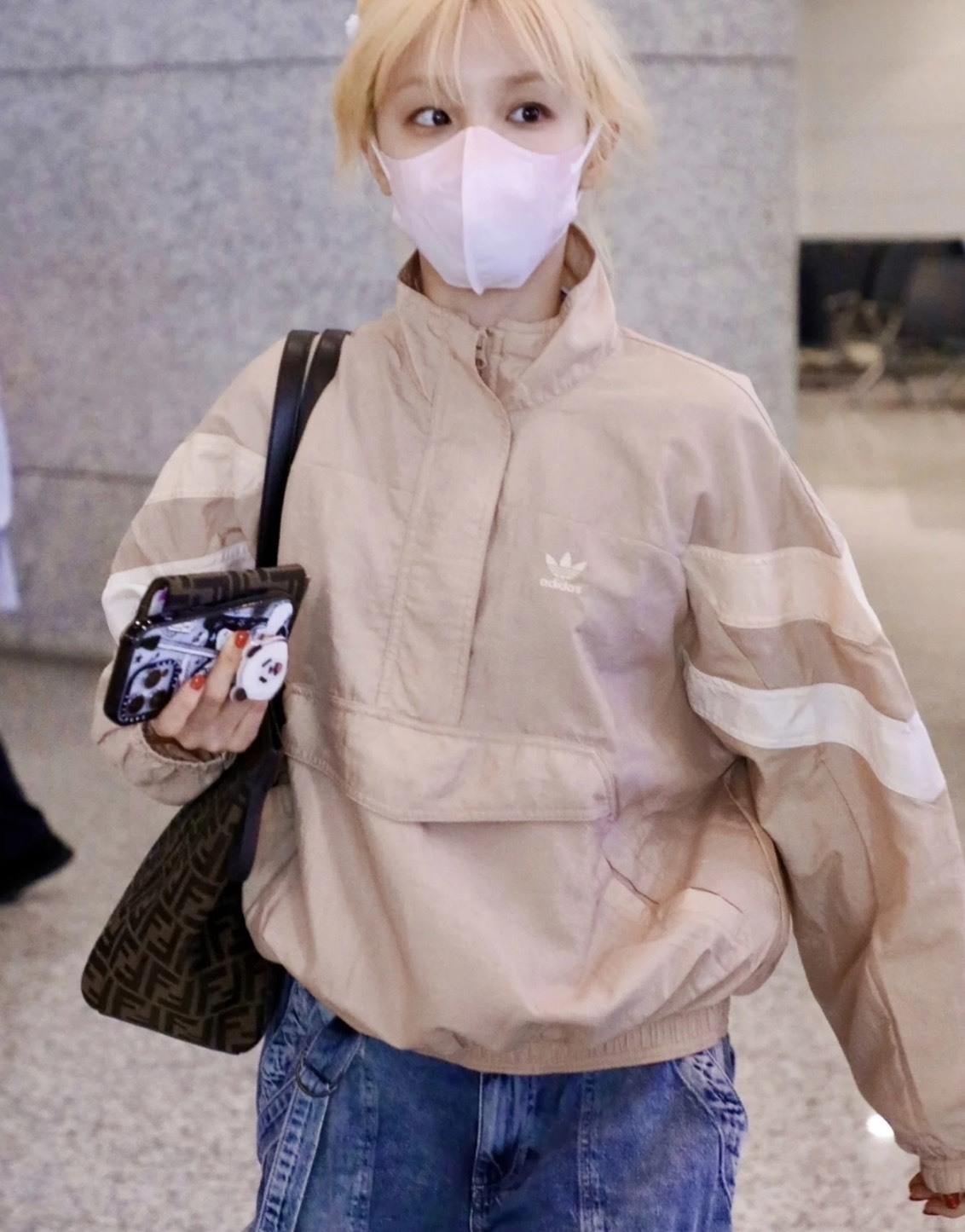 adidas originals 半拉鏈條紋復古運動立領拼色長袖夾克外套 女款 米色