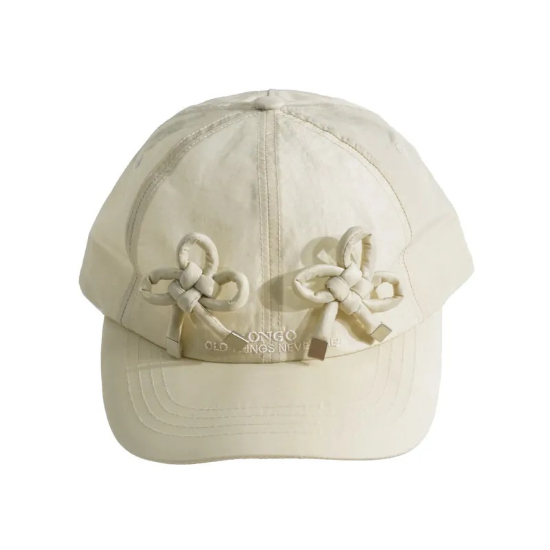 ONGO NYLON CLOVER CAP (黑/白）