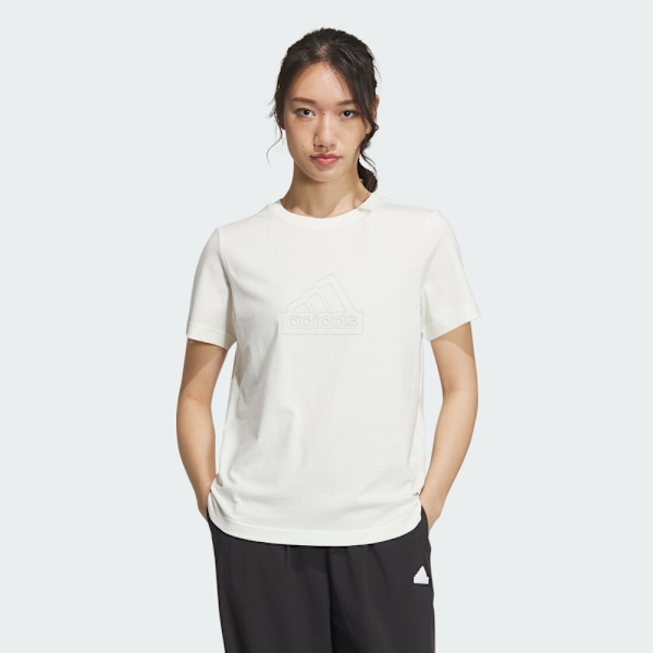 ADIDAS 短T TECH BOS TEE 米色 運動 訓練 短袖 女 IM8840