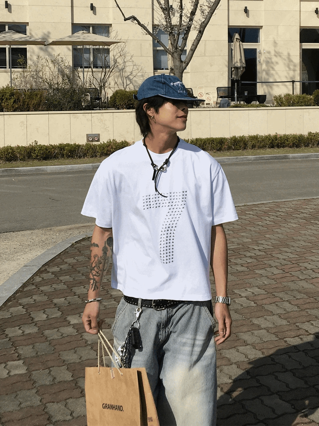 星星鉚釘7  15支高密度短款短袖Ｔ