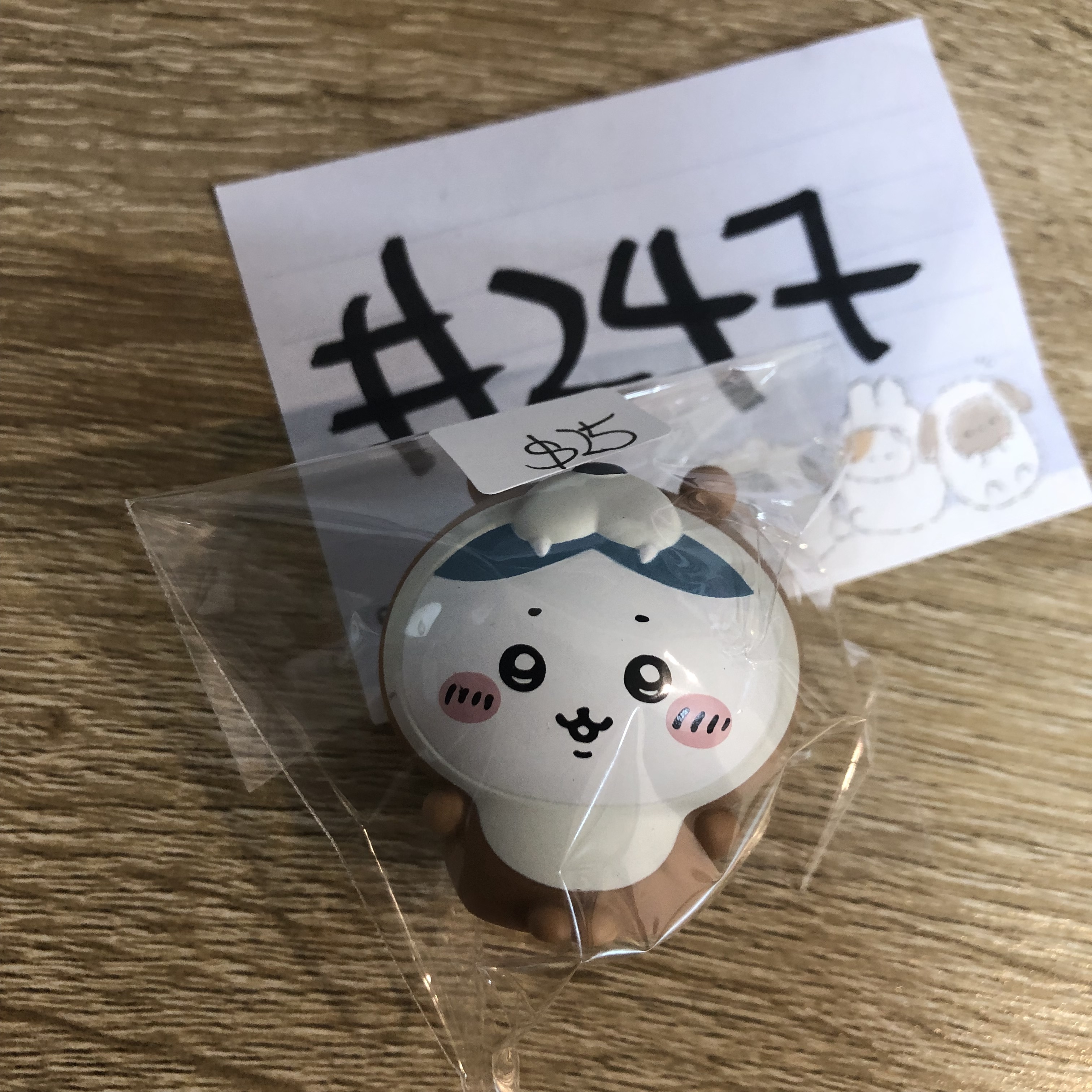 CHIIKAWA 八字貓 FIGURE#247