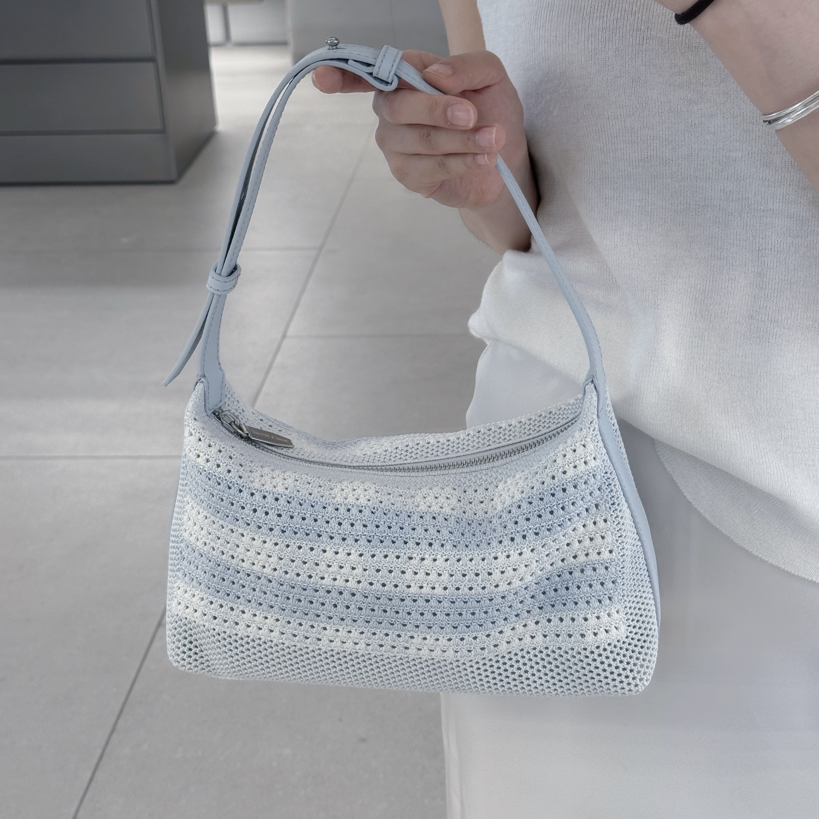 Charles & Keith Ida 編織肩背包 小CK 單肩包 側背包  / 預購