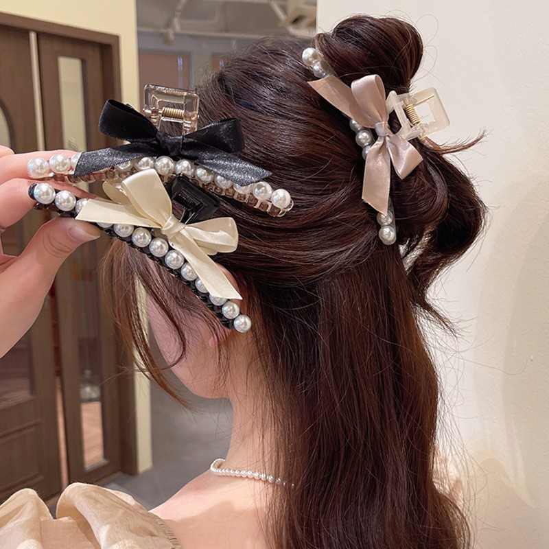 Elegant Pearl Bow Hair Claw