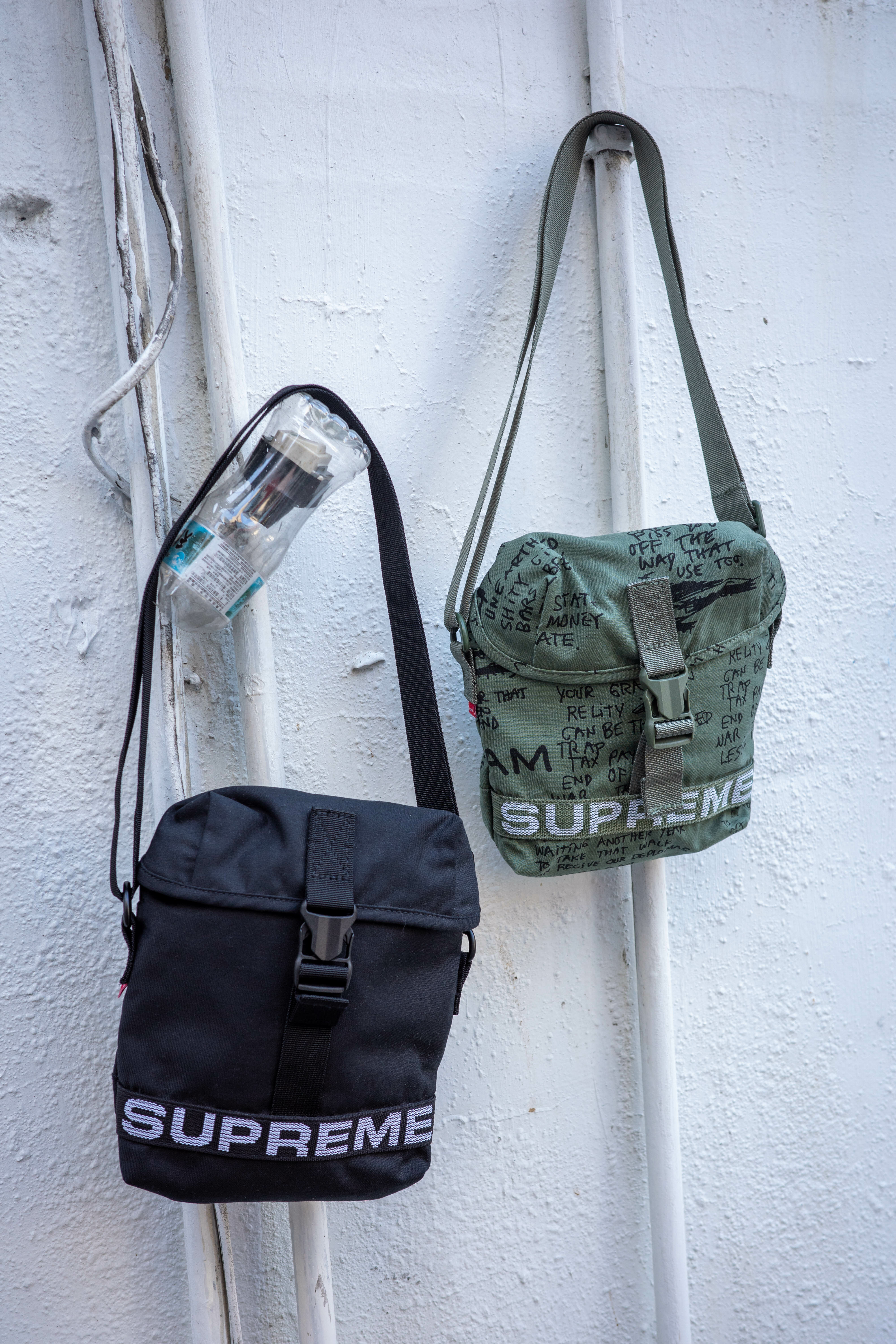 2023 S/S Supreme 54th Field Side Bag  側背小包