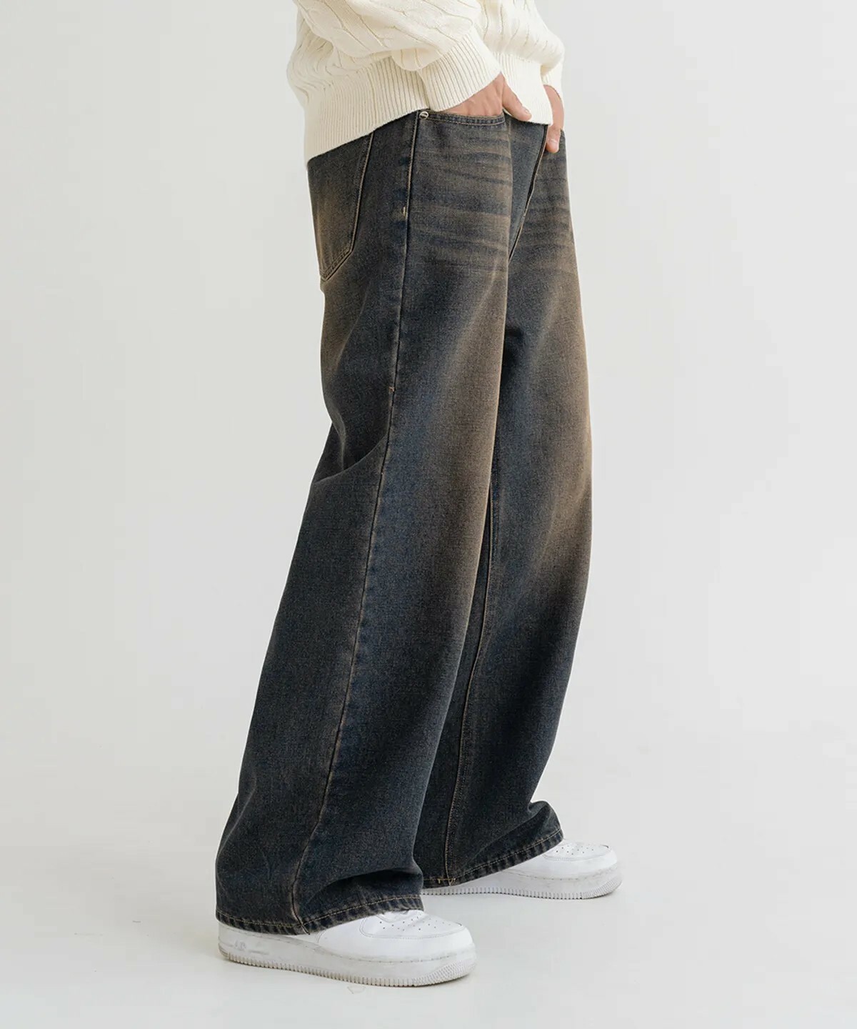 【OWN】LEMAIN SECOND 牛仔褲 復古 泛黃水洗 寬褲 長褲 不分男女