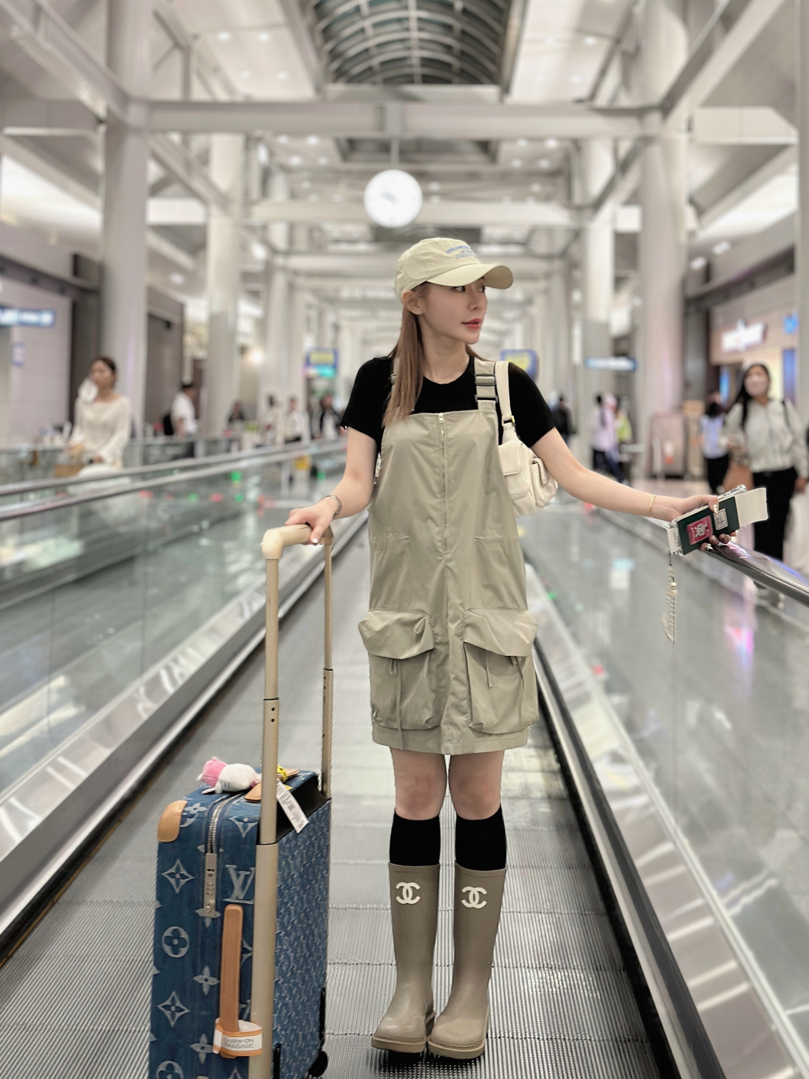 抽繩口袋工裝裙（黑）