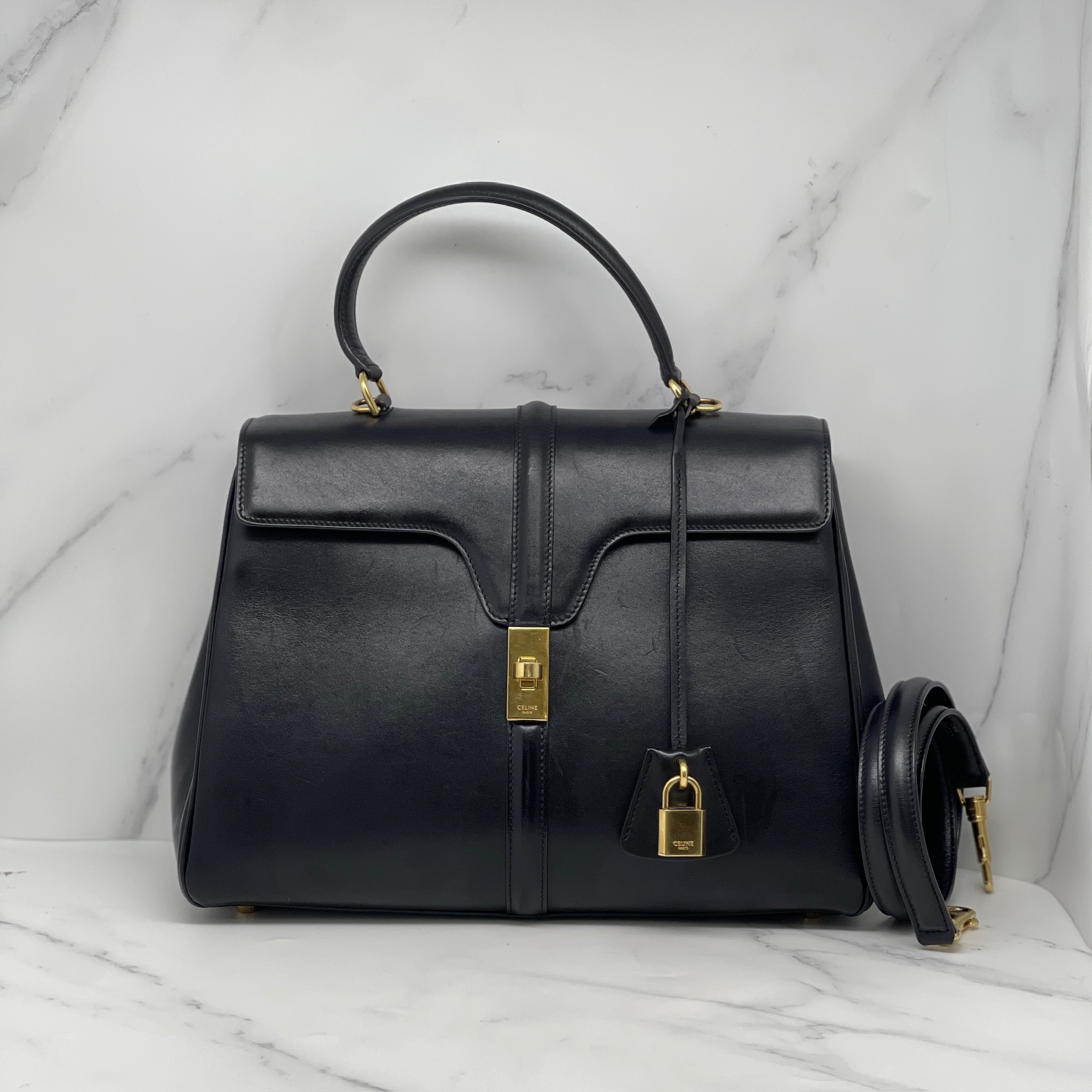 Celine Classique 16