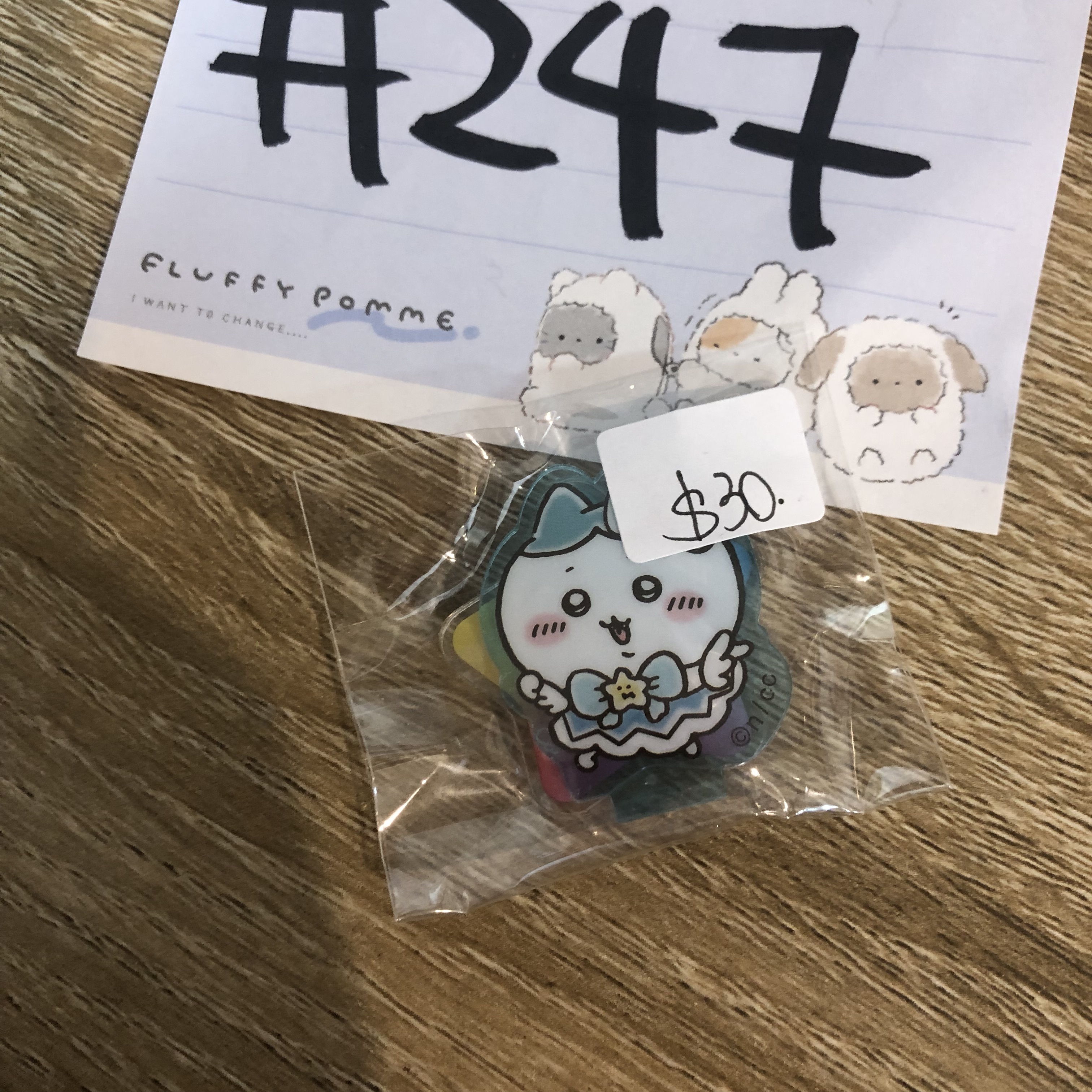 CHIIKAWA 八字貓  立牌#247