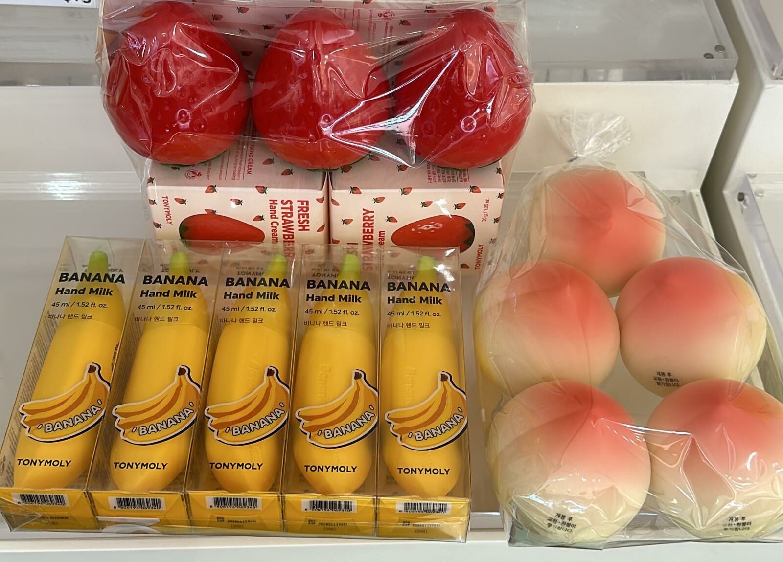 KE1129   Tony moly 水果手霜 （一套）