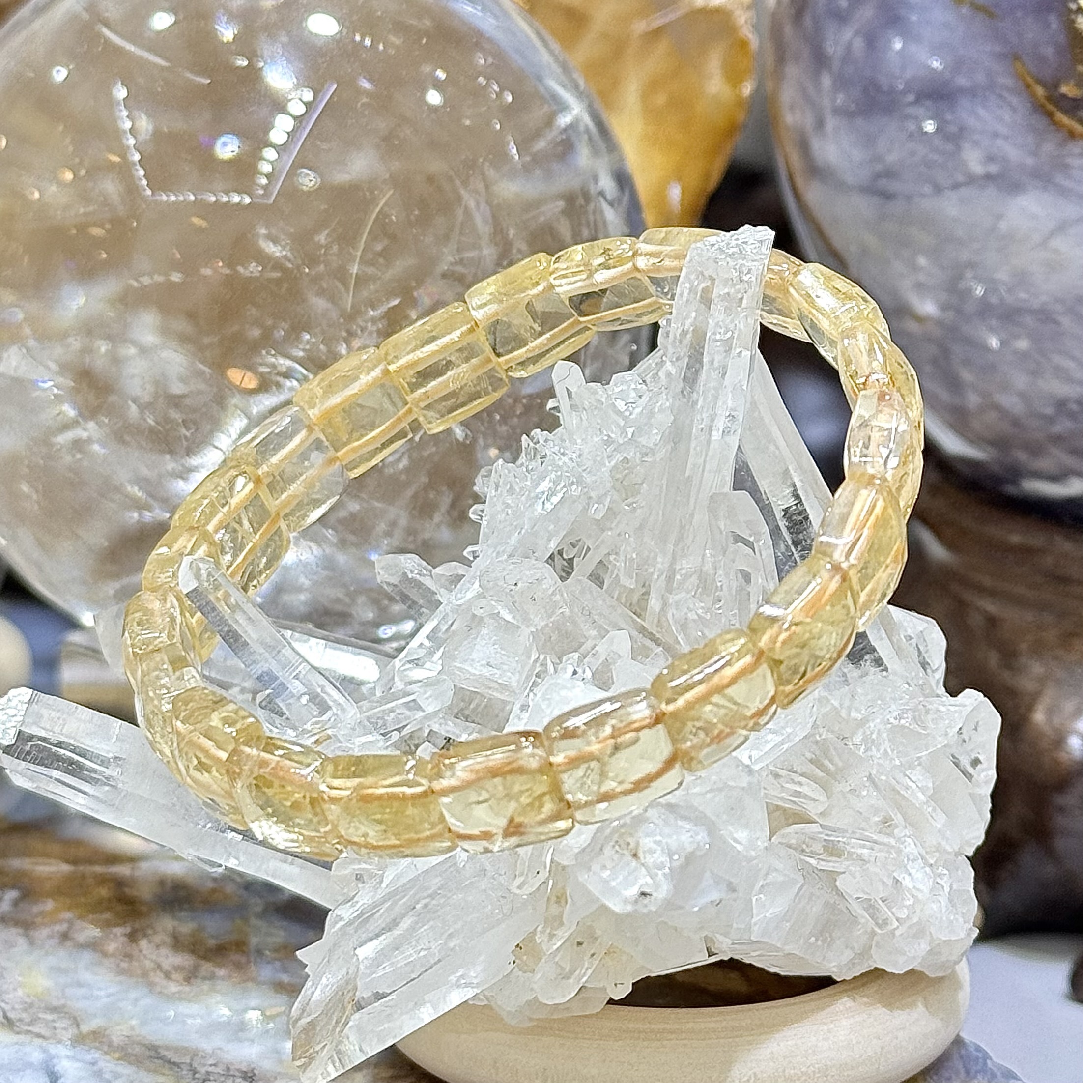 【招財運】黃晶方型切割手排 (編號0417)