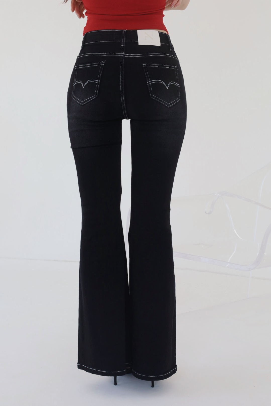 高腰刷色牛仔喇叭褲