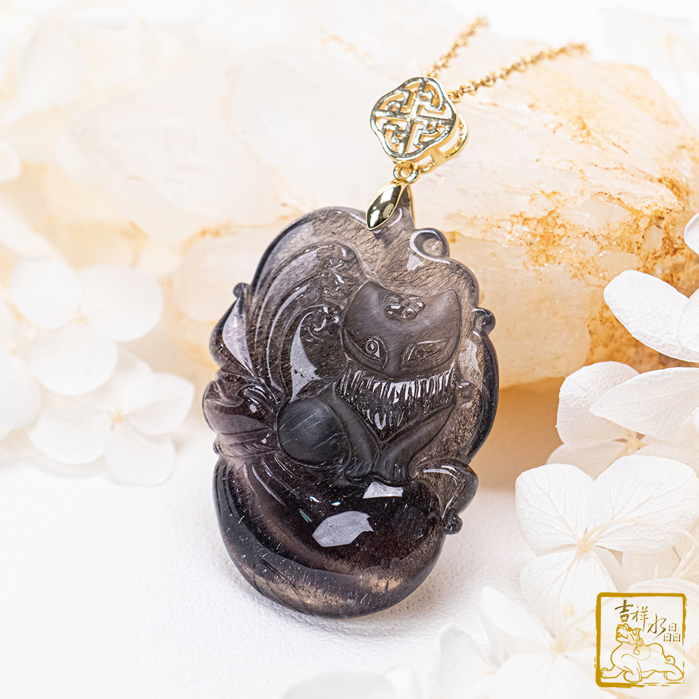 Black Super Seven Fox Fairy Pendant 21.5g