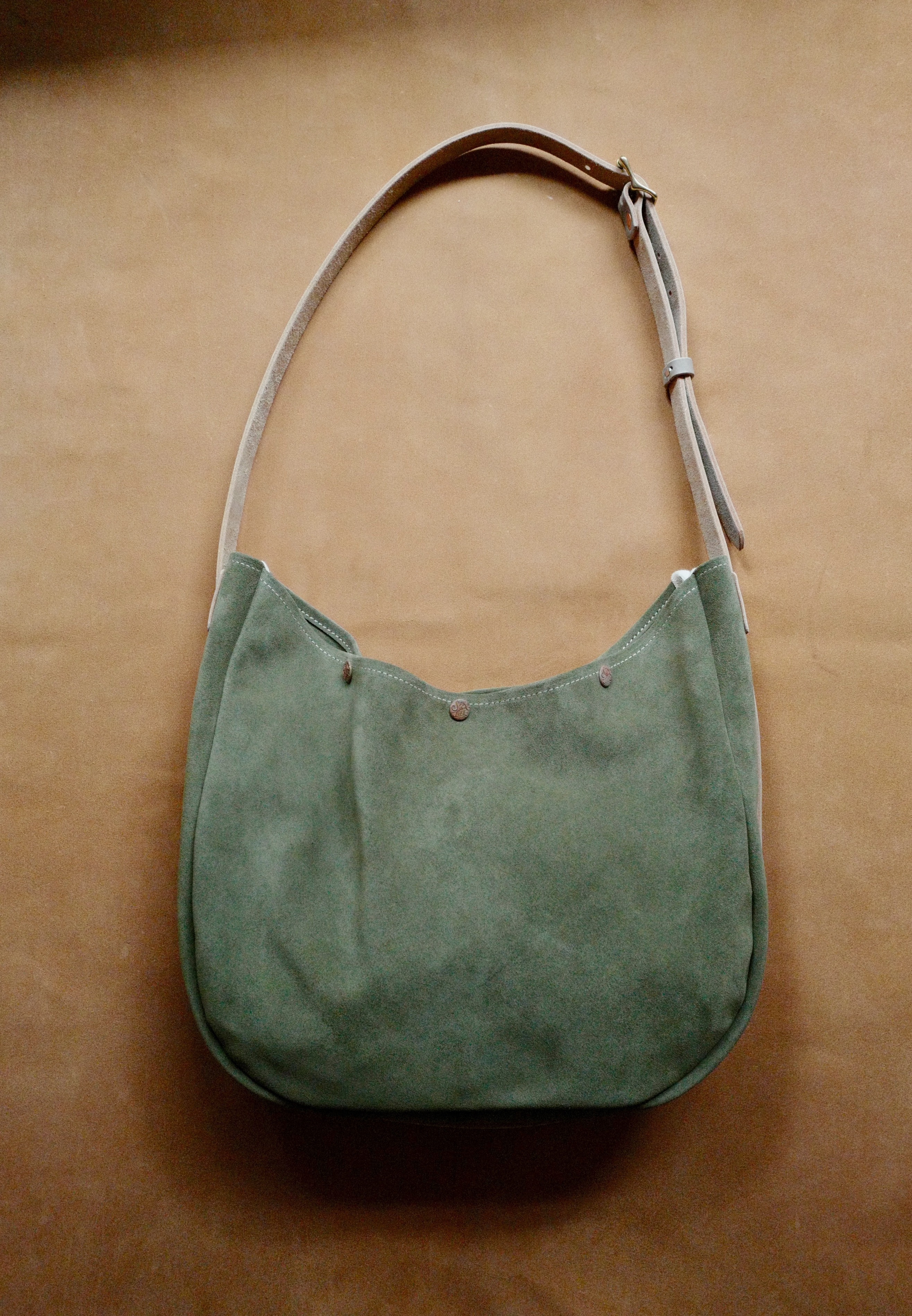 S.F.K 半月型包 ／麂皮苔蘚綠 ( Moss green / Suede) 須事先詢問現貨數量或預定後製作 pre-order