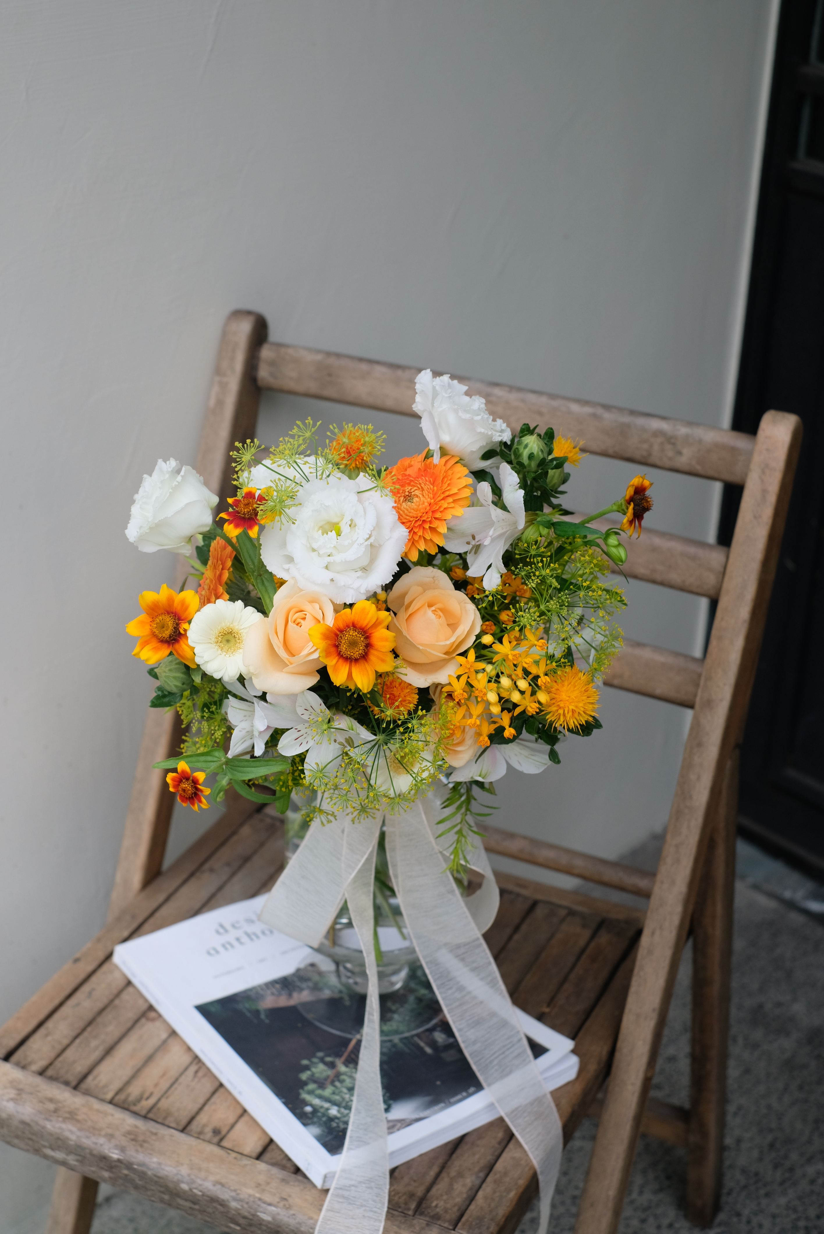 澄陽－橘白色系捧花