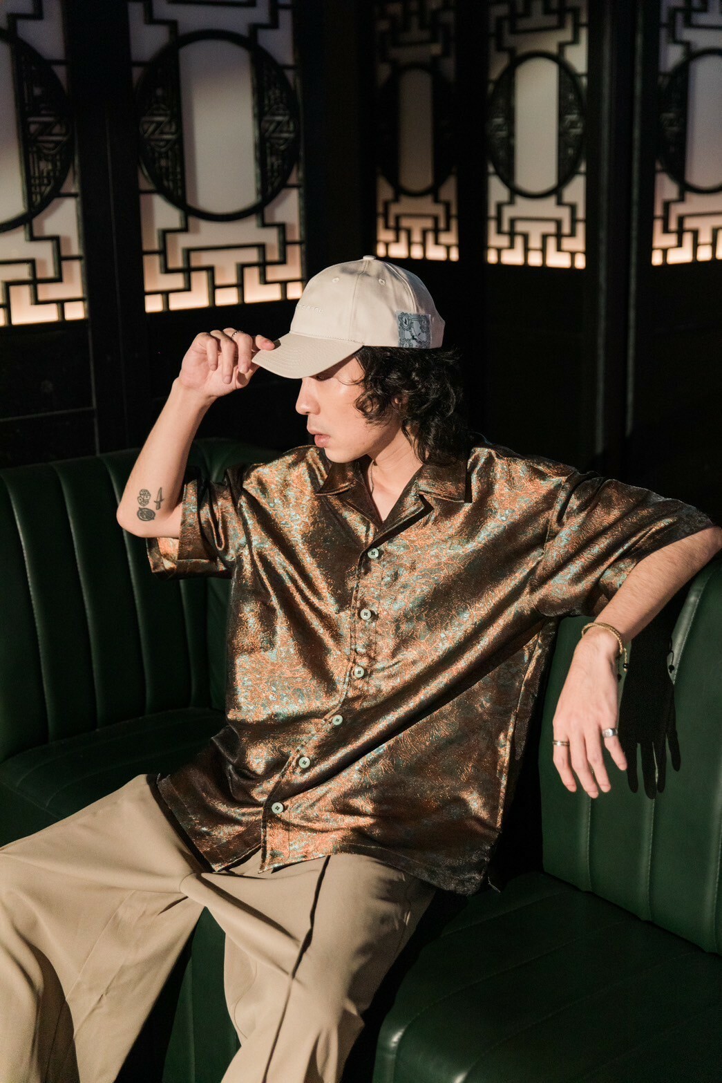 JINEASTERNAU 鎏金緹花短襯衫